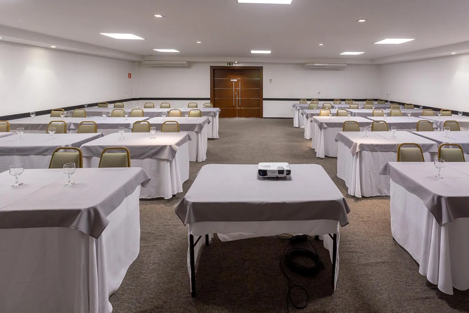 Roochelle Hotel by Nobile