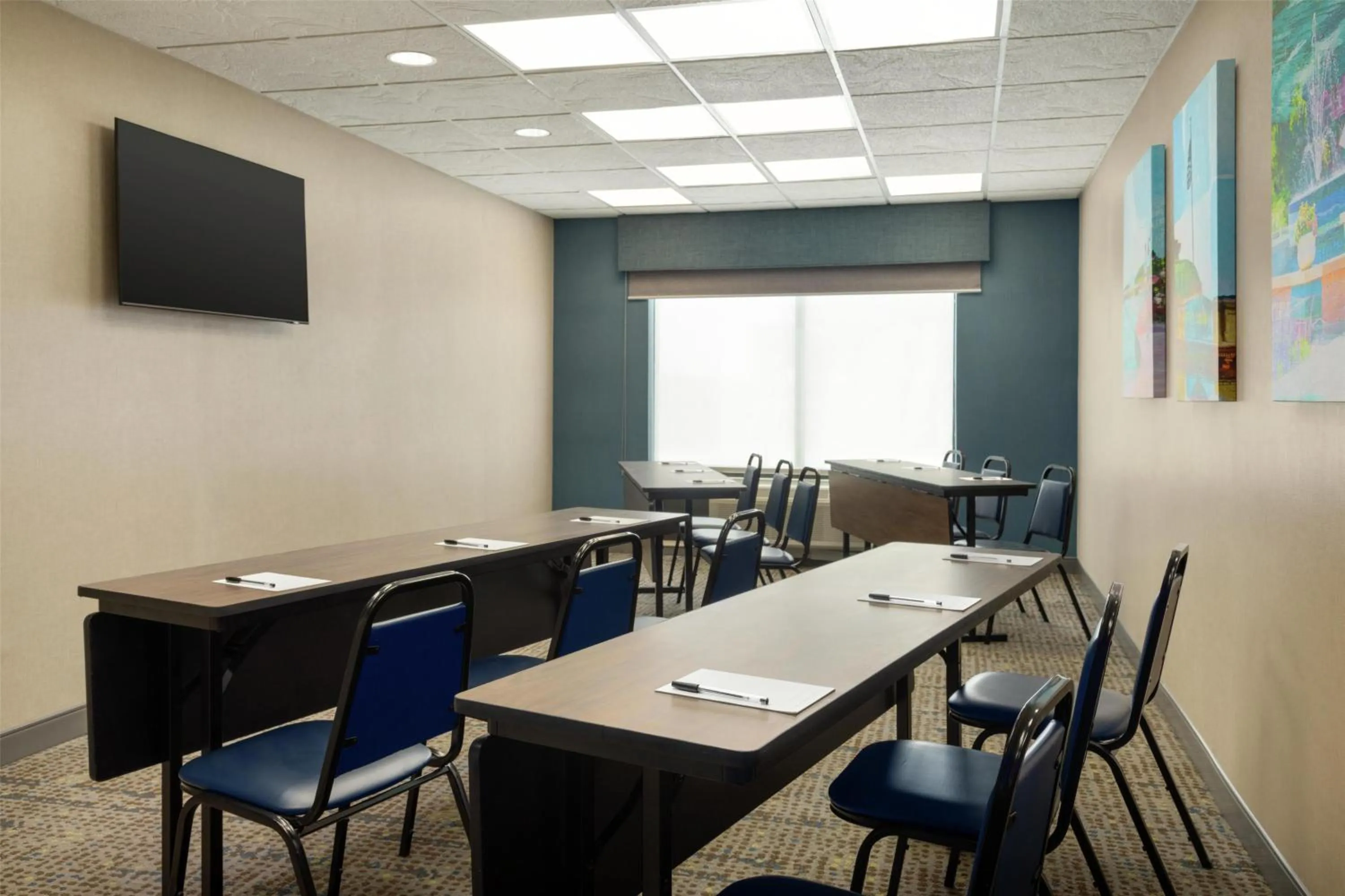 Meeting/conference room in Hampton Inn Derby-Wichita Southeast