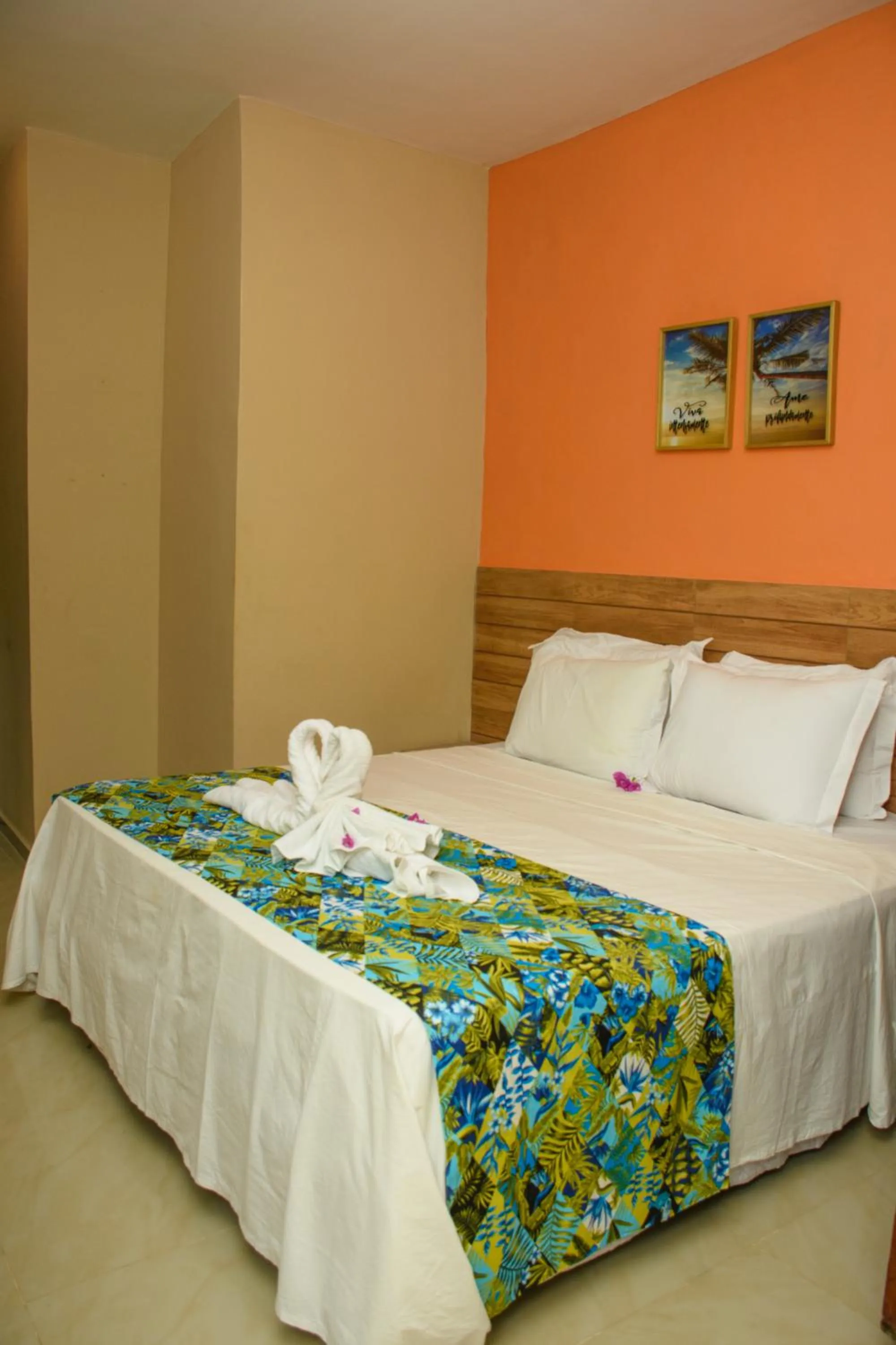 Bed in Pousada Velosmar