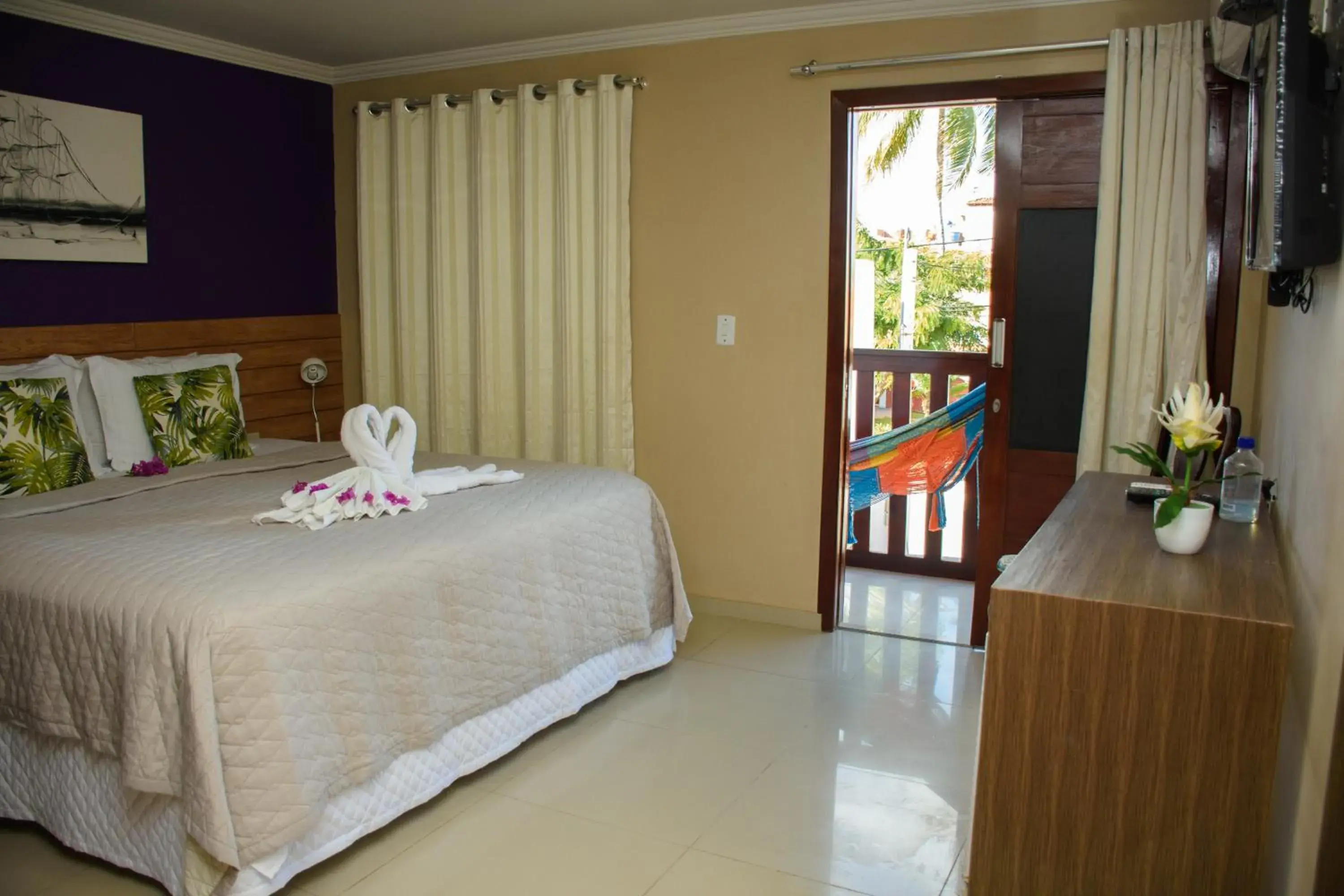 Executive Double Room in Pousada Velosmar Executive Double Room in Pousada Velosmar