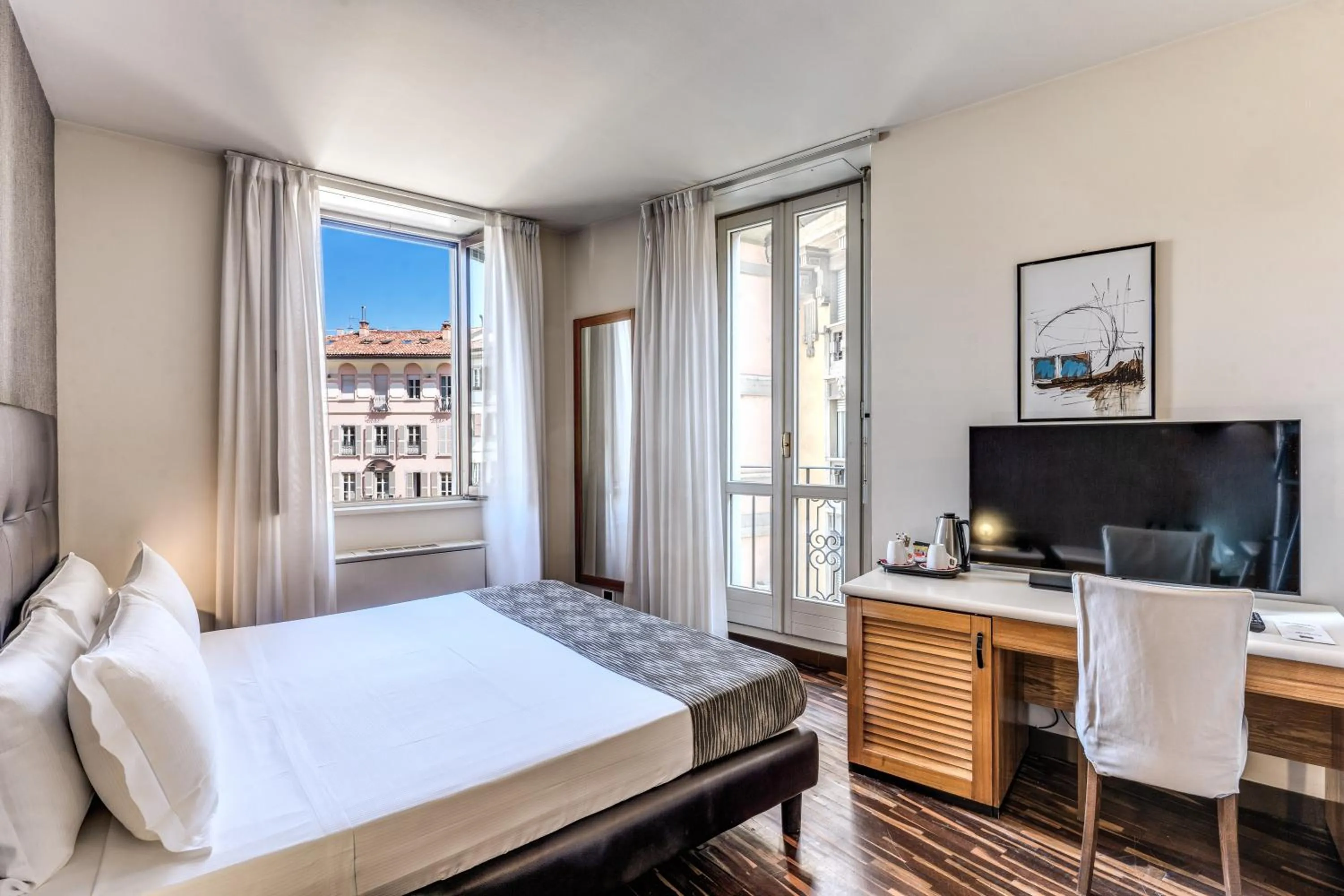Coffee/tea facilities, Bed in Albergo Firenze