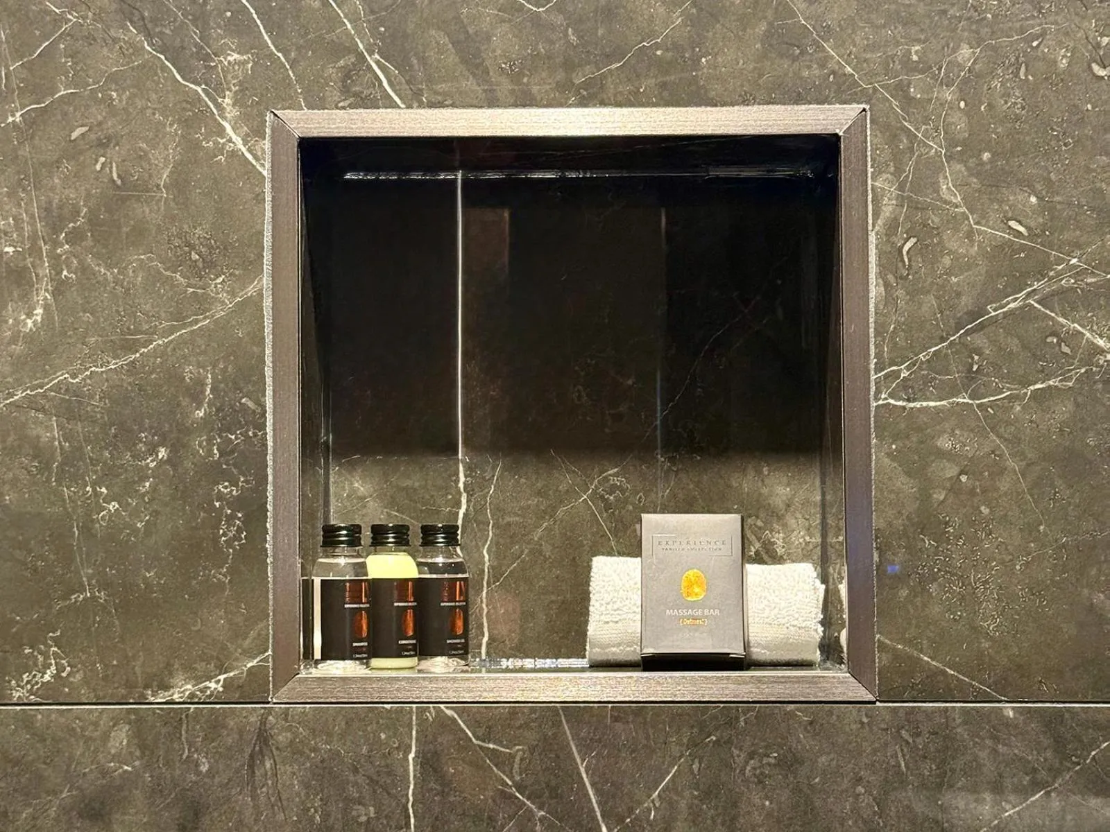 Bathroom in Carriage House Hotel and Conference Centre