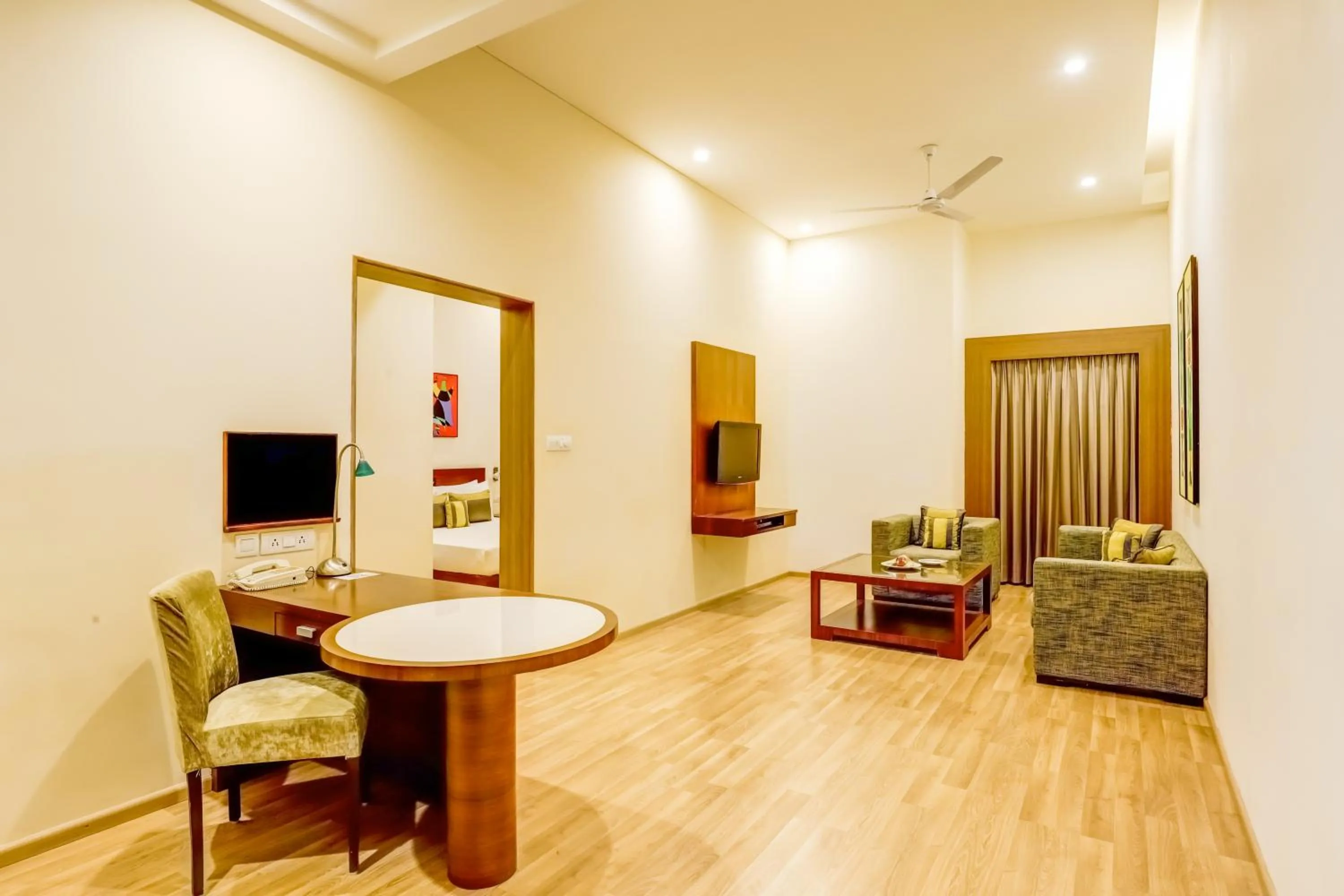 Living room in Lemon Tree Hotel Electronics City