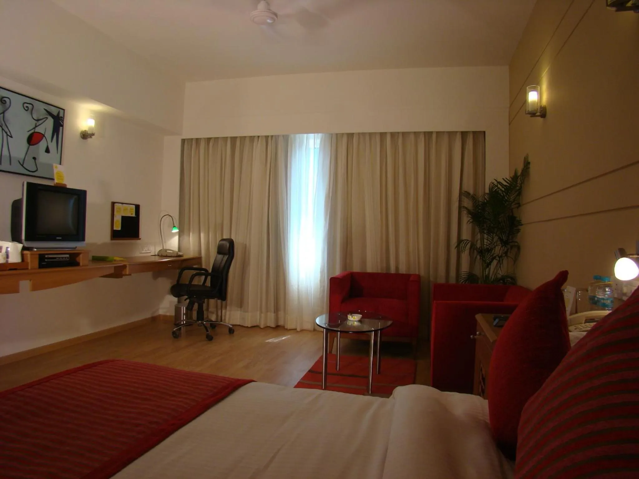 Bedroom in Lemon Tree Hotel Chennai