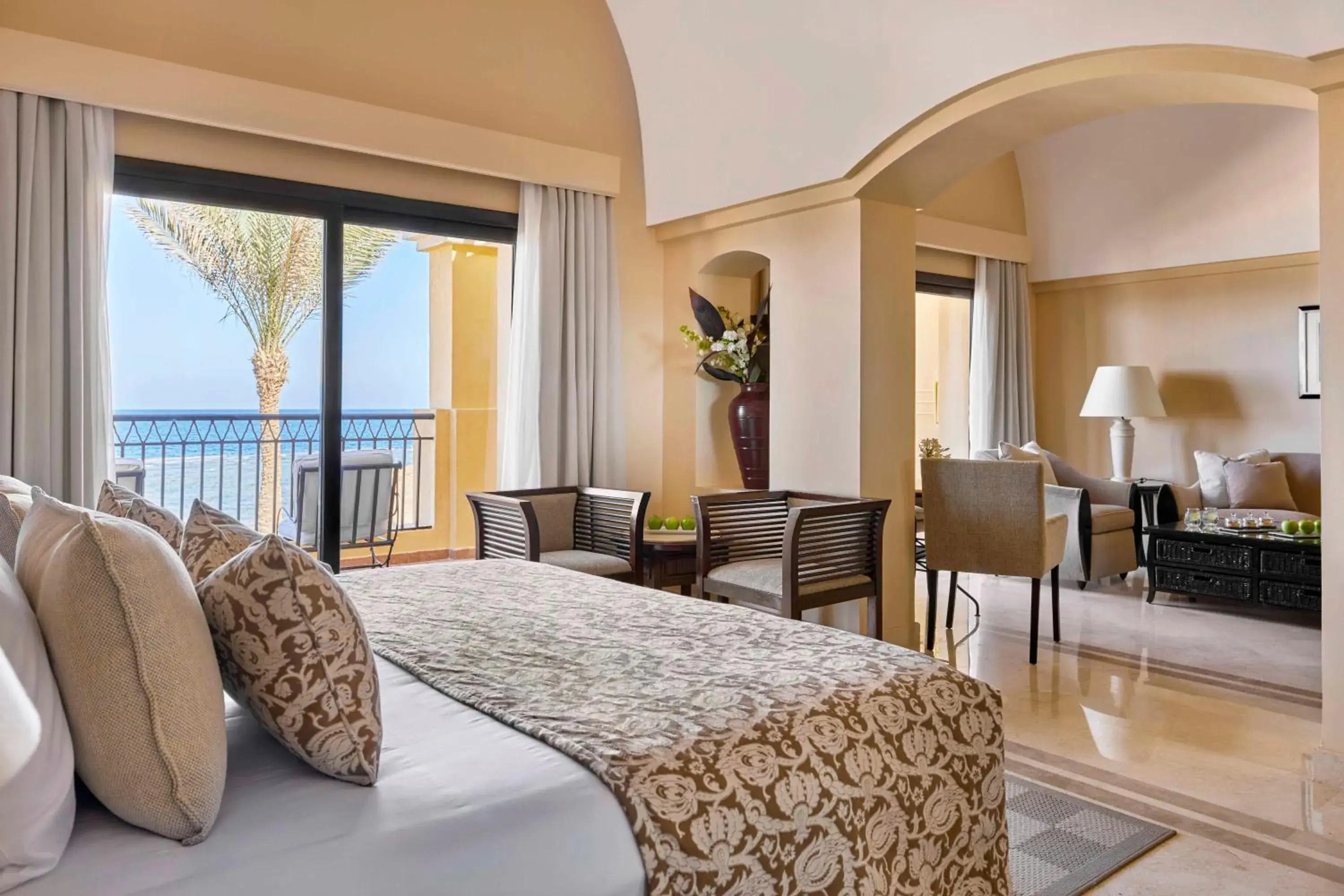 Junior Suite, Queen Bed - Jaz Samaya in JAZ Lamaya Resort Junior Suite, Queen Bed - Jaz Samaya in JAZ Lamaya Resort