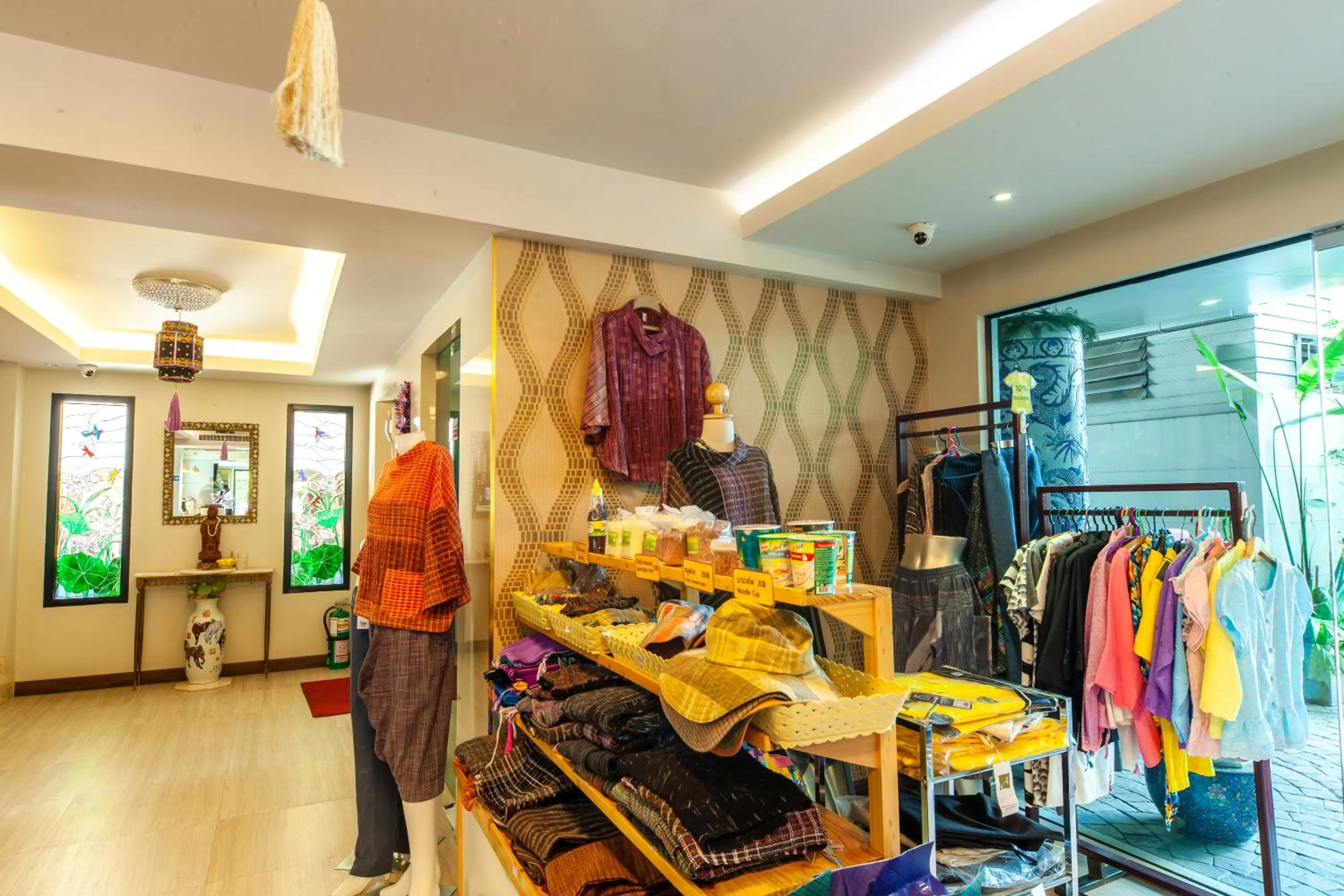 Supermarket/grocery shop in Rung Aroon Hotel By Le Siri