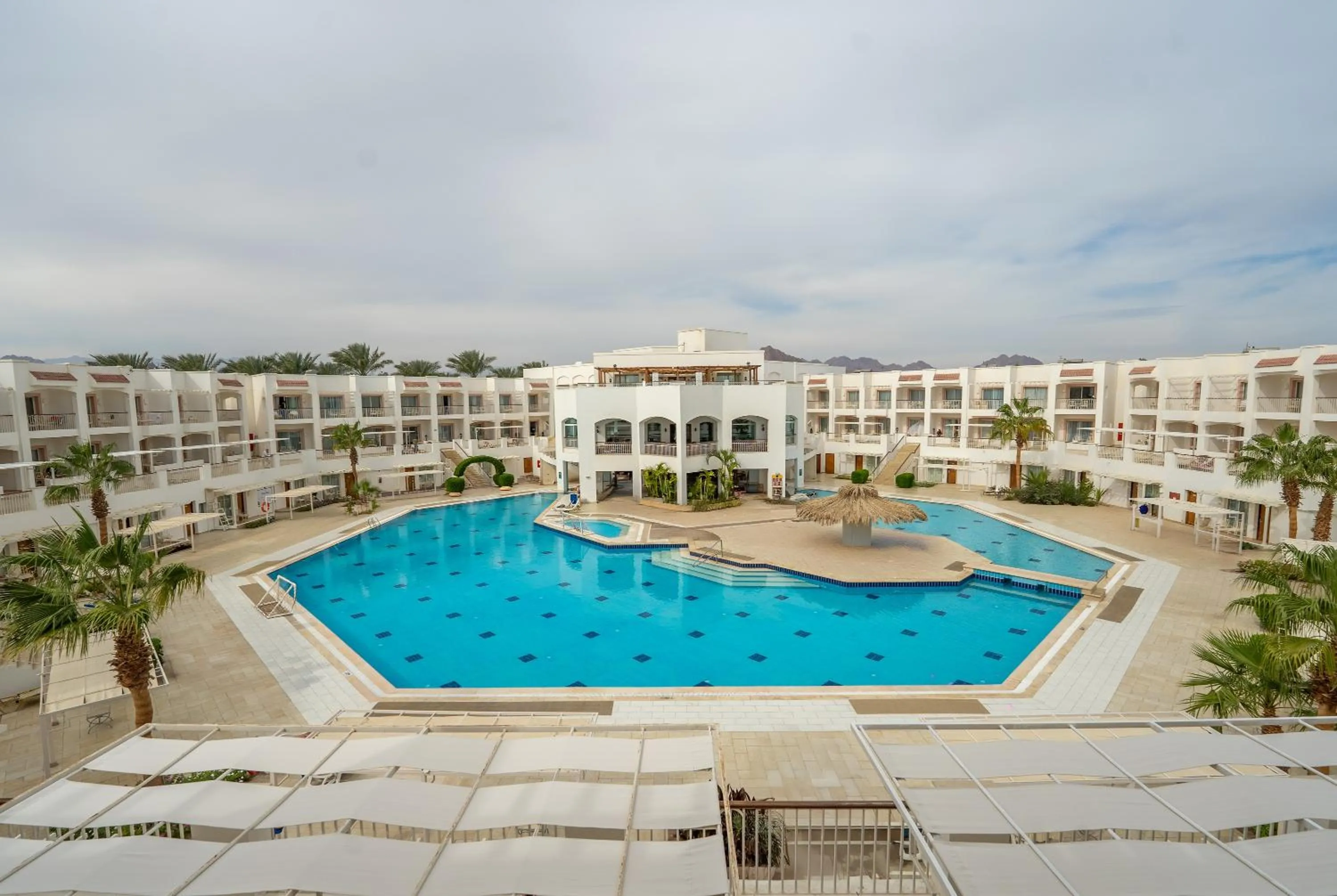 Property building in JAZ Neo Sharks Bay