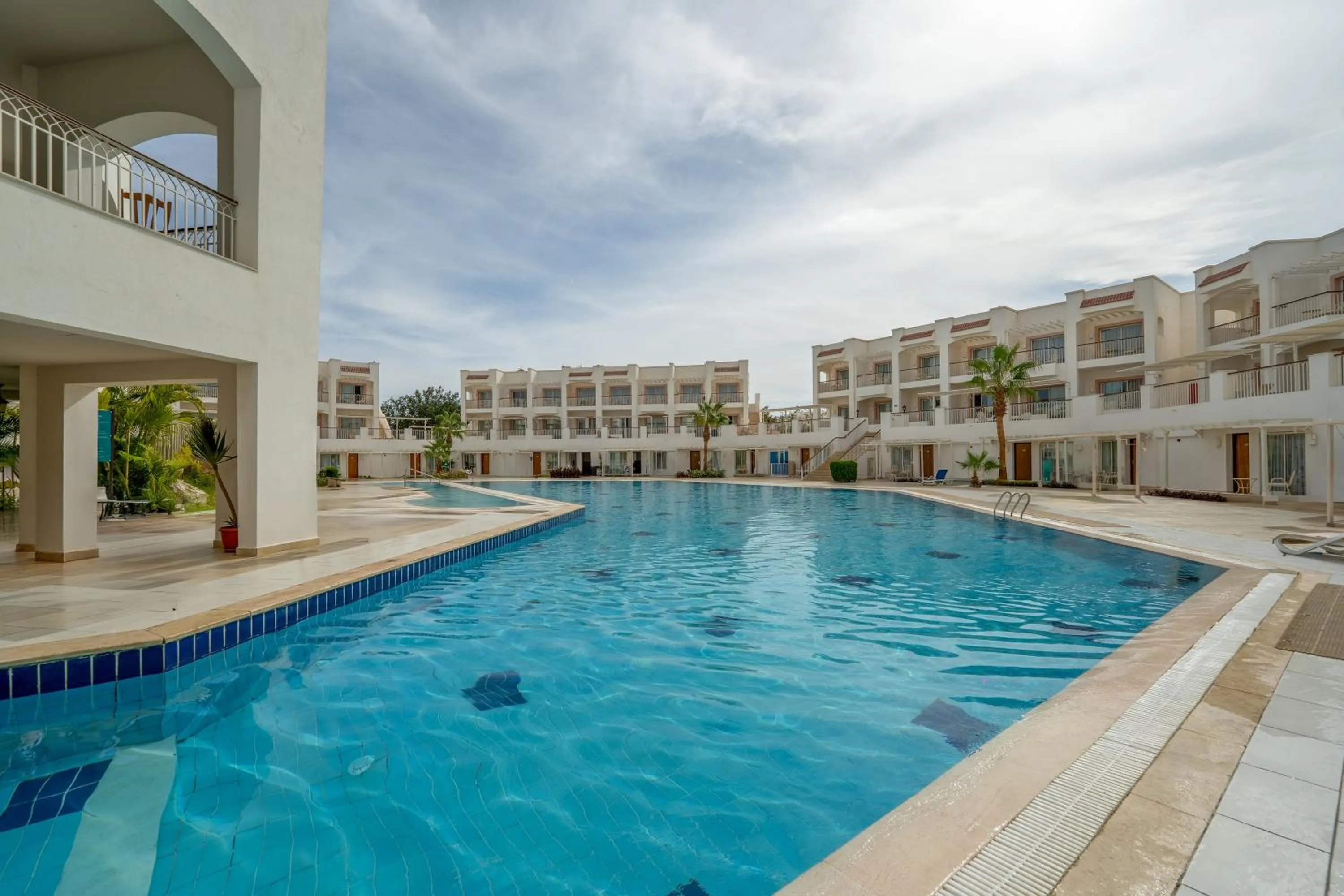 Pool view in JAZ Neo Sharks Bay
