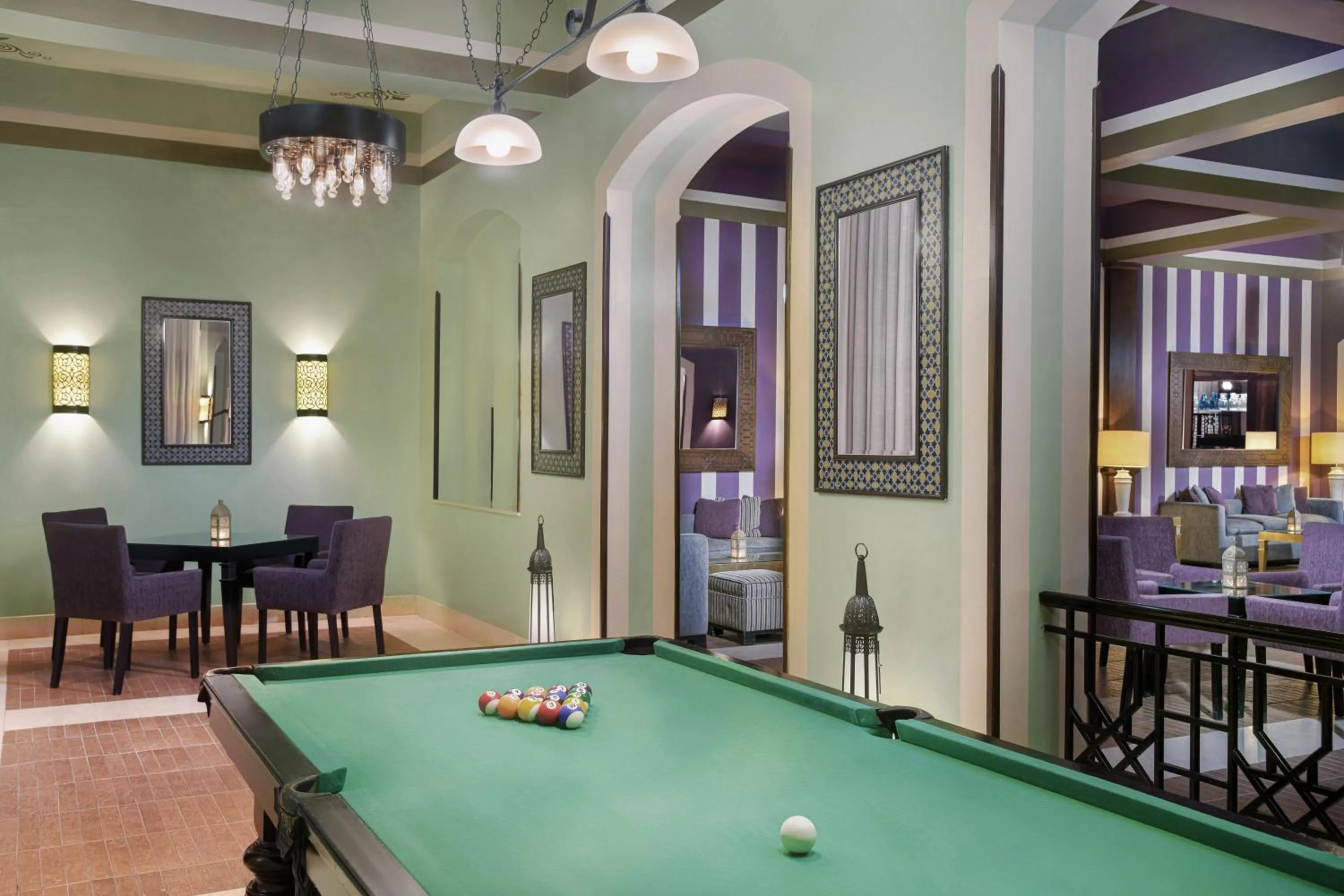 Billiard in JAZ Makadina