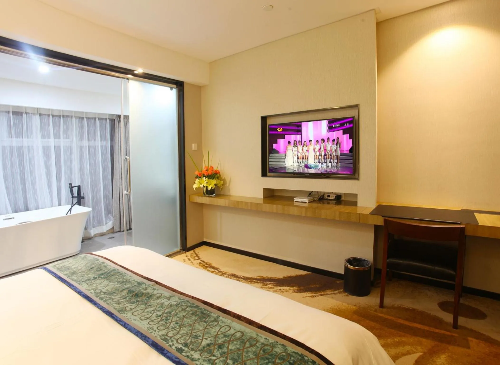 Photo of the whole room in Xi'an Peace Arch Hotel