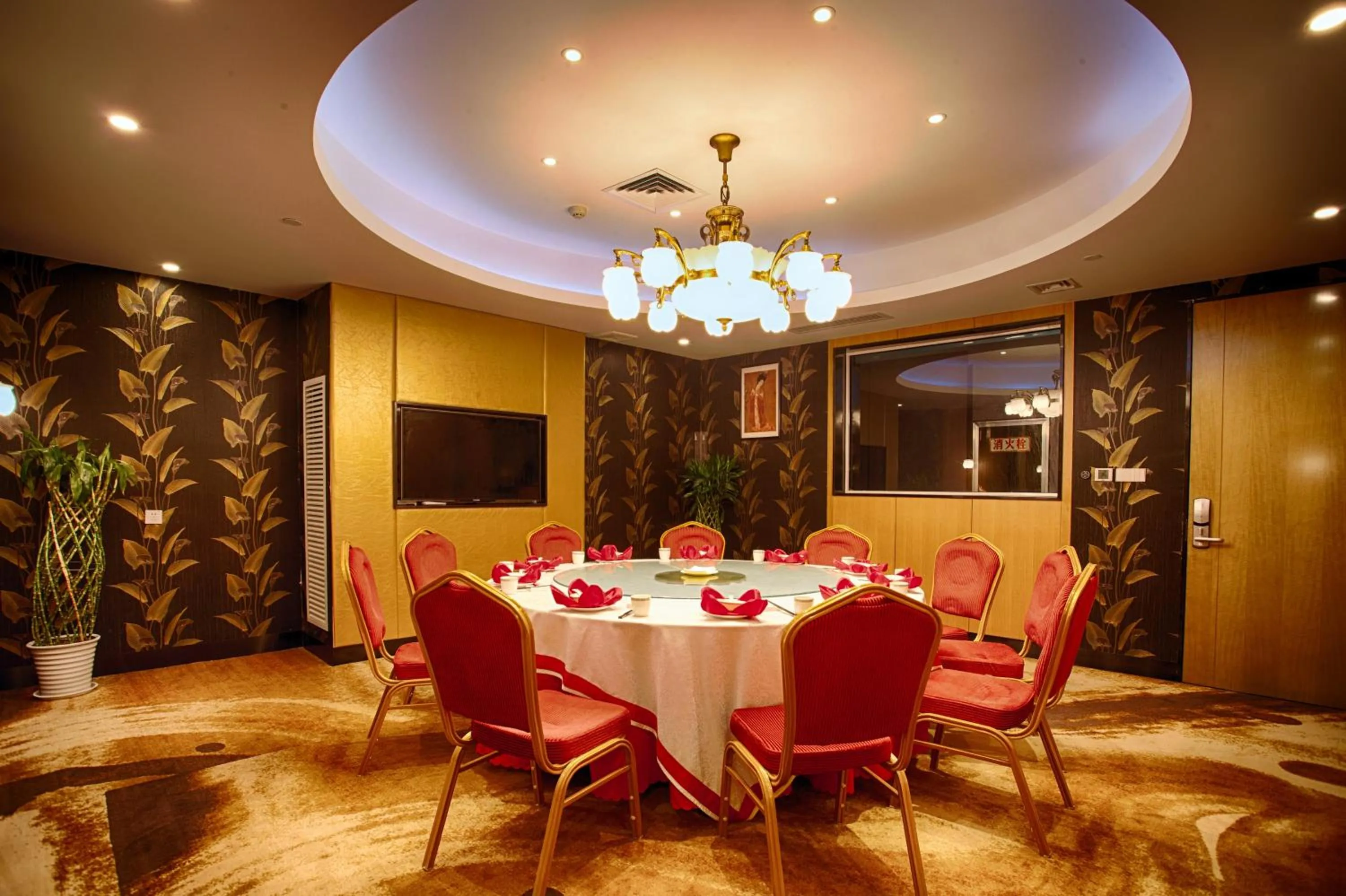 Restaurant/places to eat in Xi'an Peace Arch Hotel