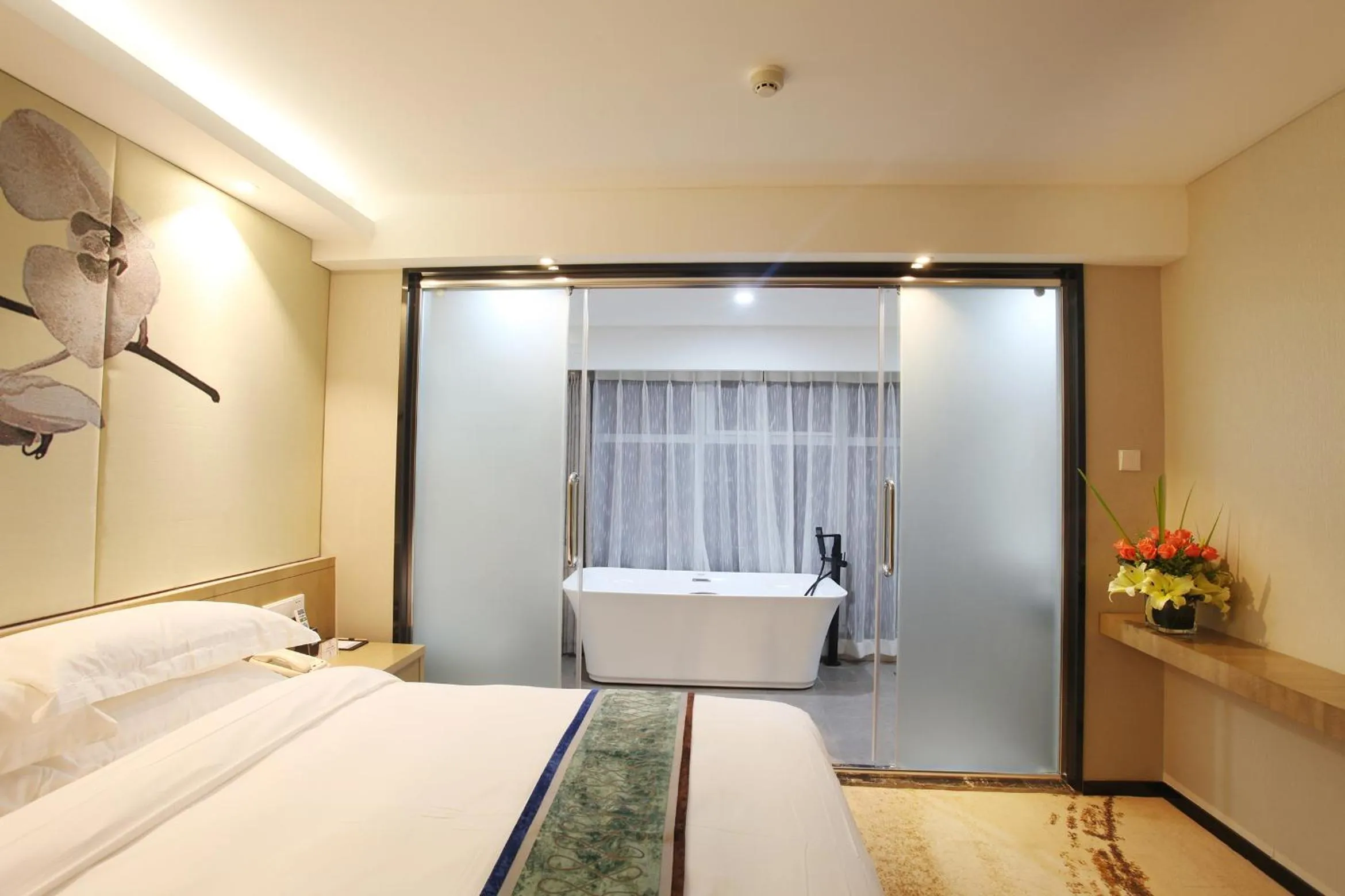 Photo of the whole room in Xi'an Peace Arch Hotel