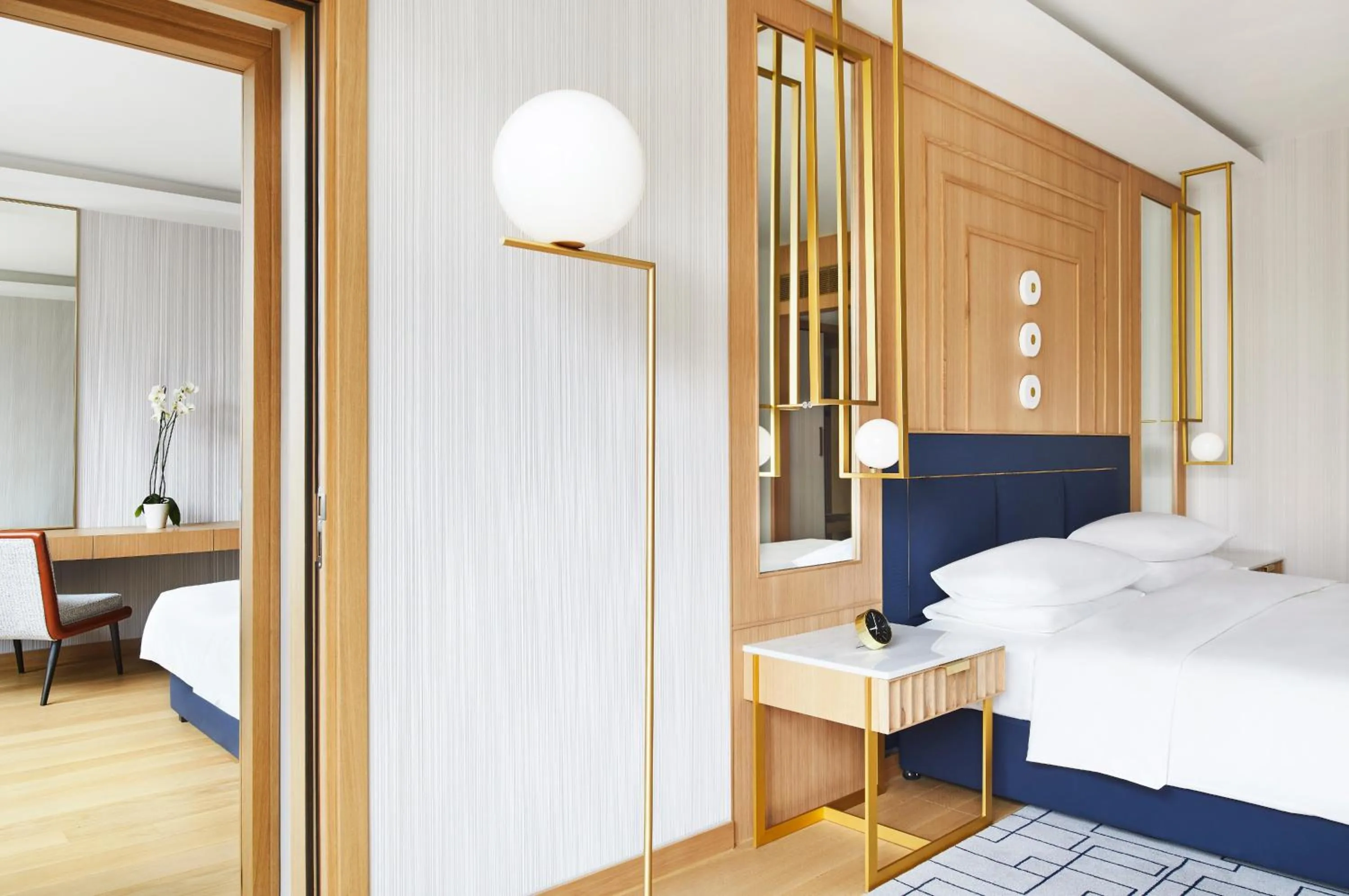 Bedroom, Bed in Grand Hyatt Athens