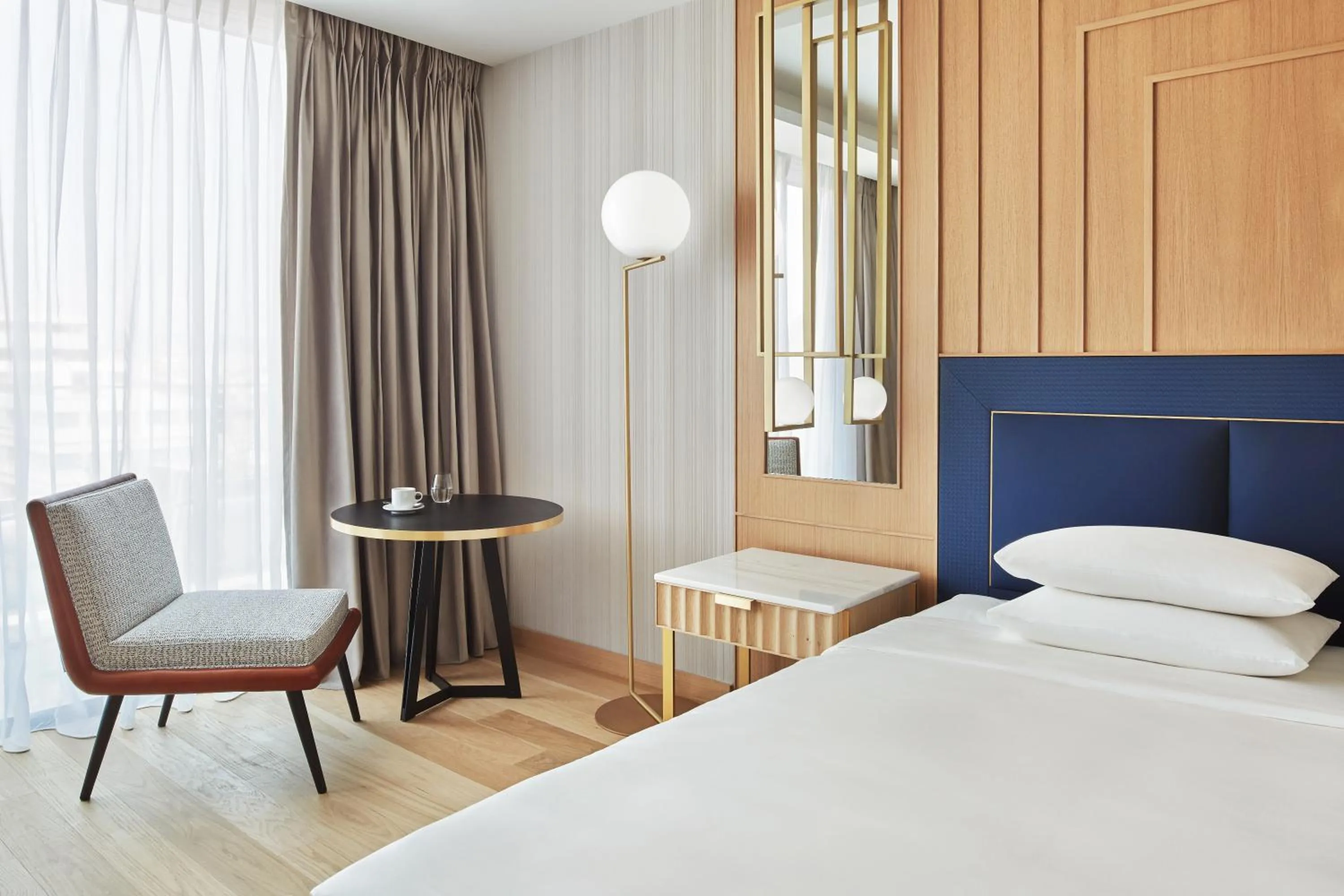 Bedroom, Bed in Grand Hyatt Athens