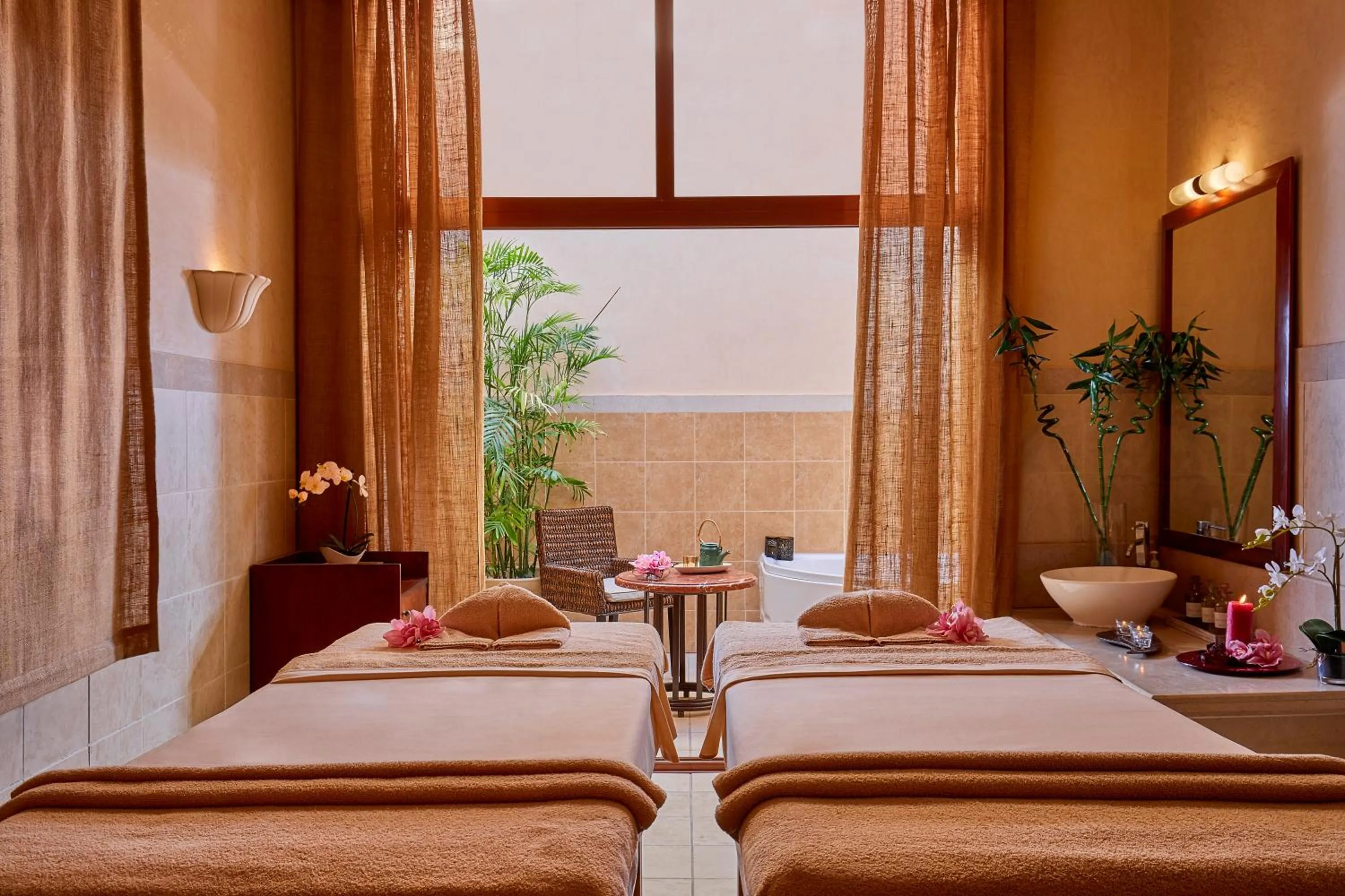 Massage, Bed in JAZ Mirabel Resort