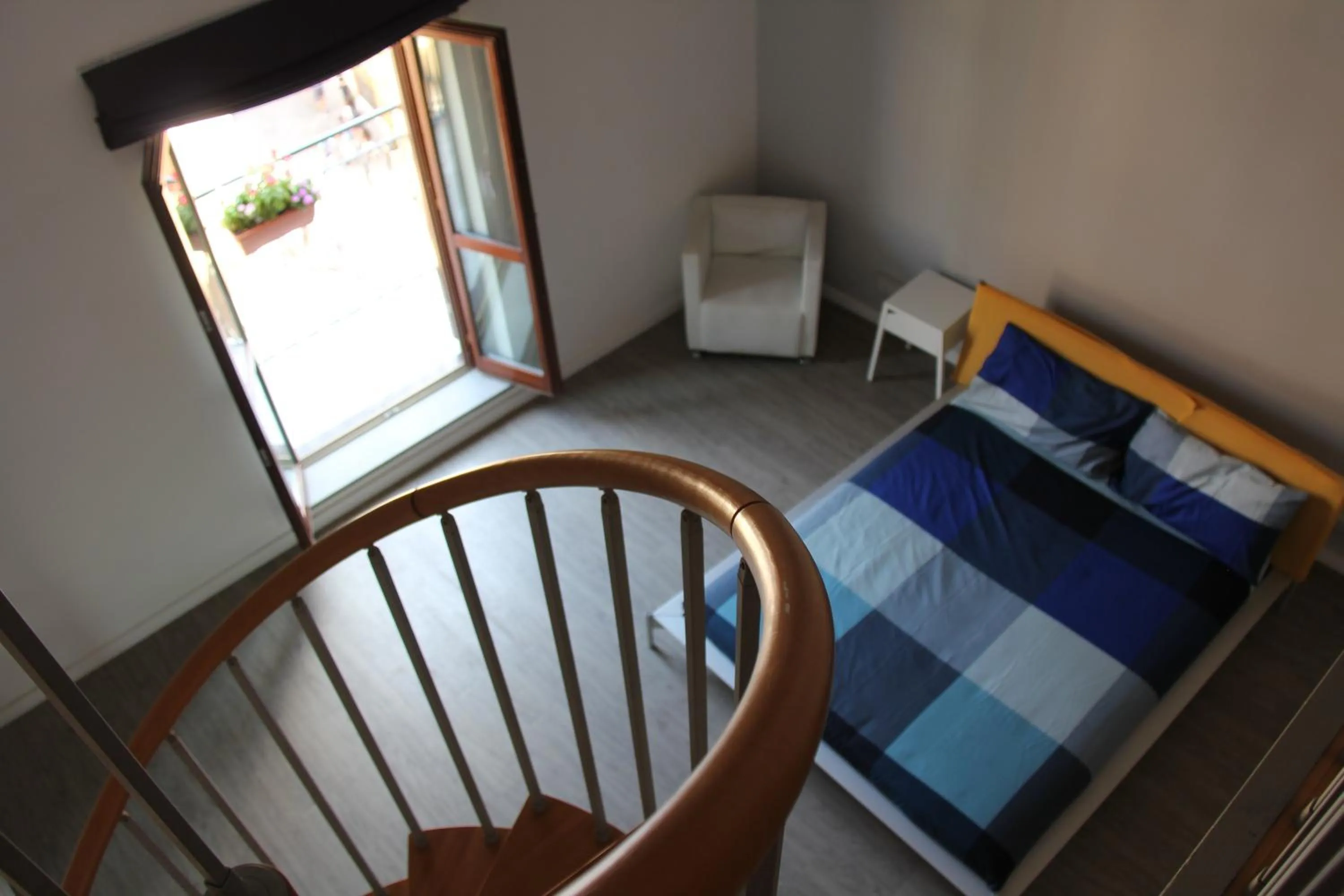 Bedroom, Bed in iRooms Central Station