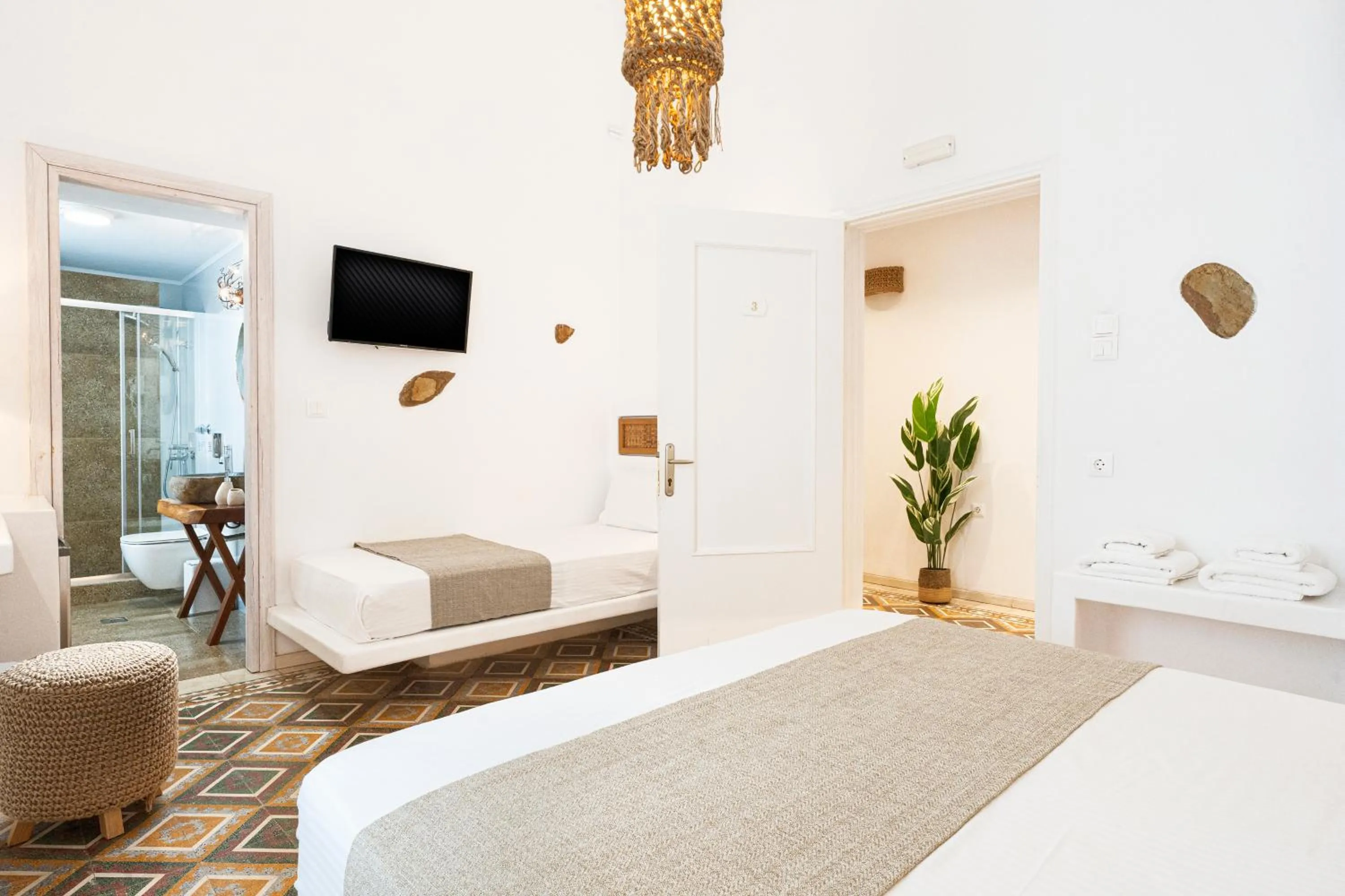 Bed in Semiramis Guesthouse