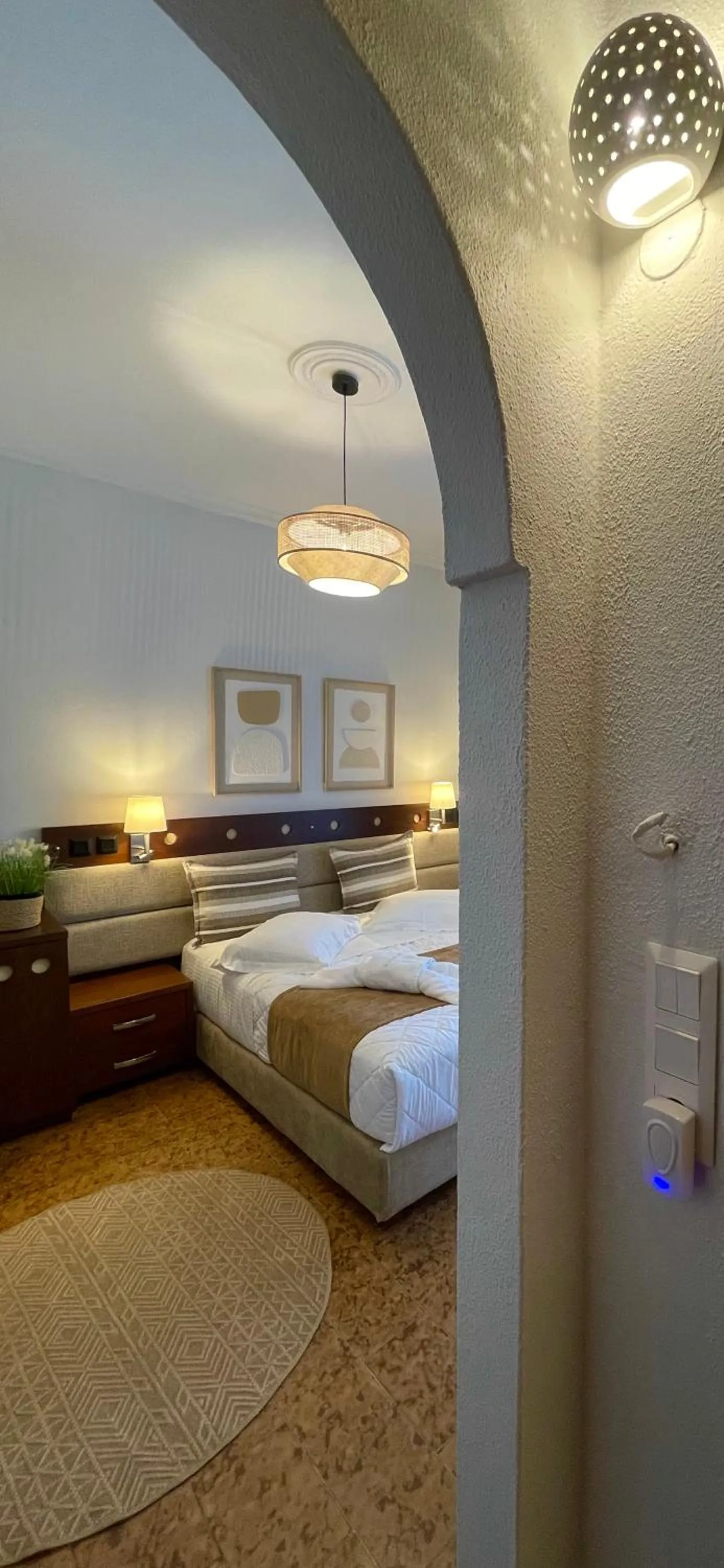 Bed in Semiramis Guesthouse