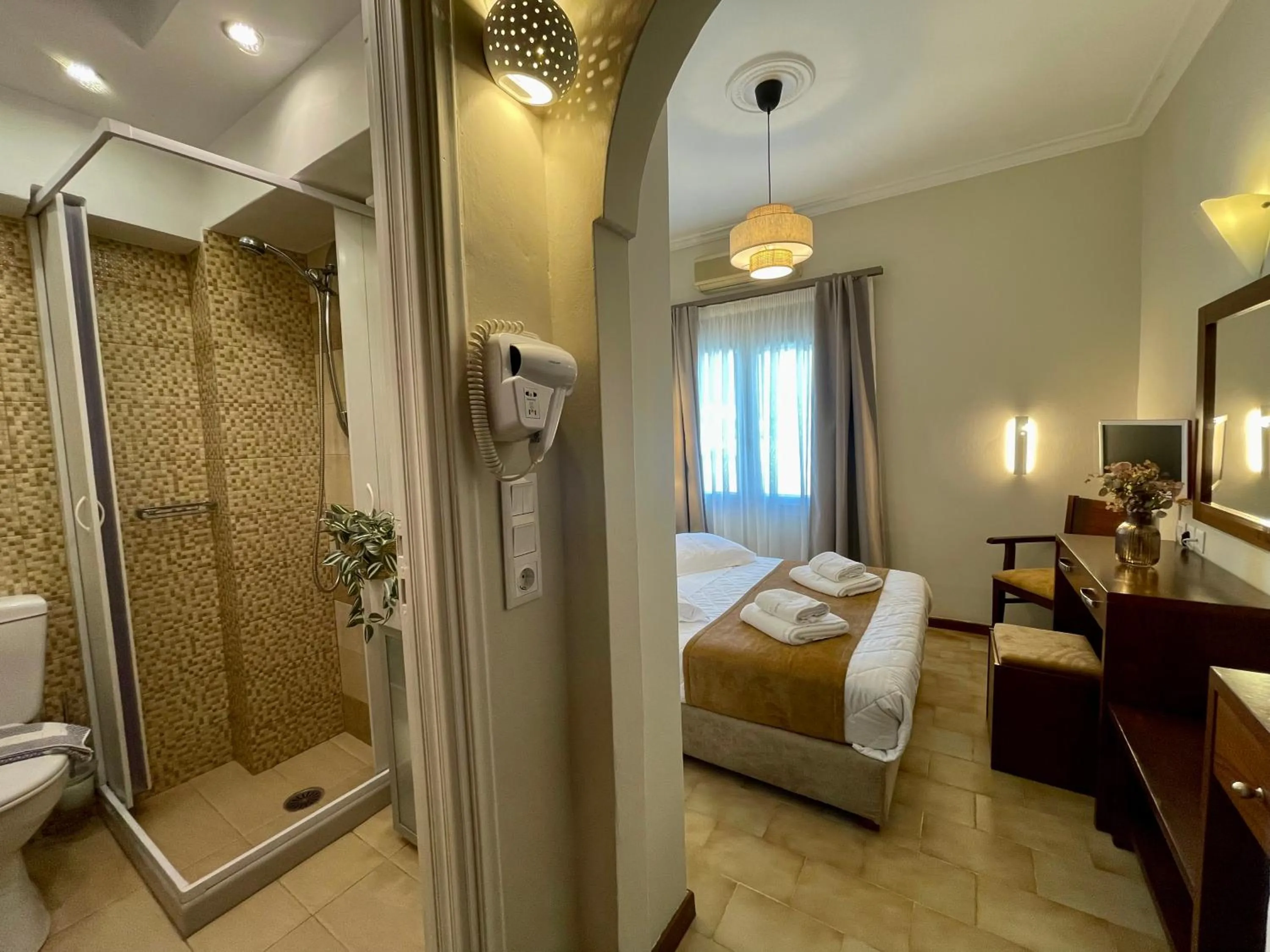 Bed in Semiramis Guesthouse