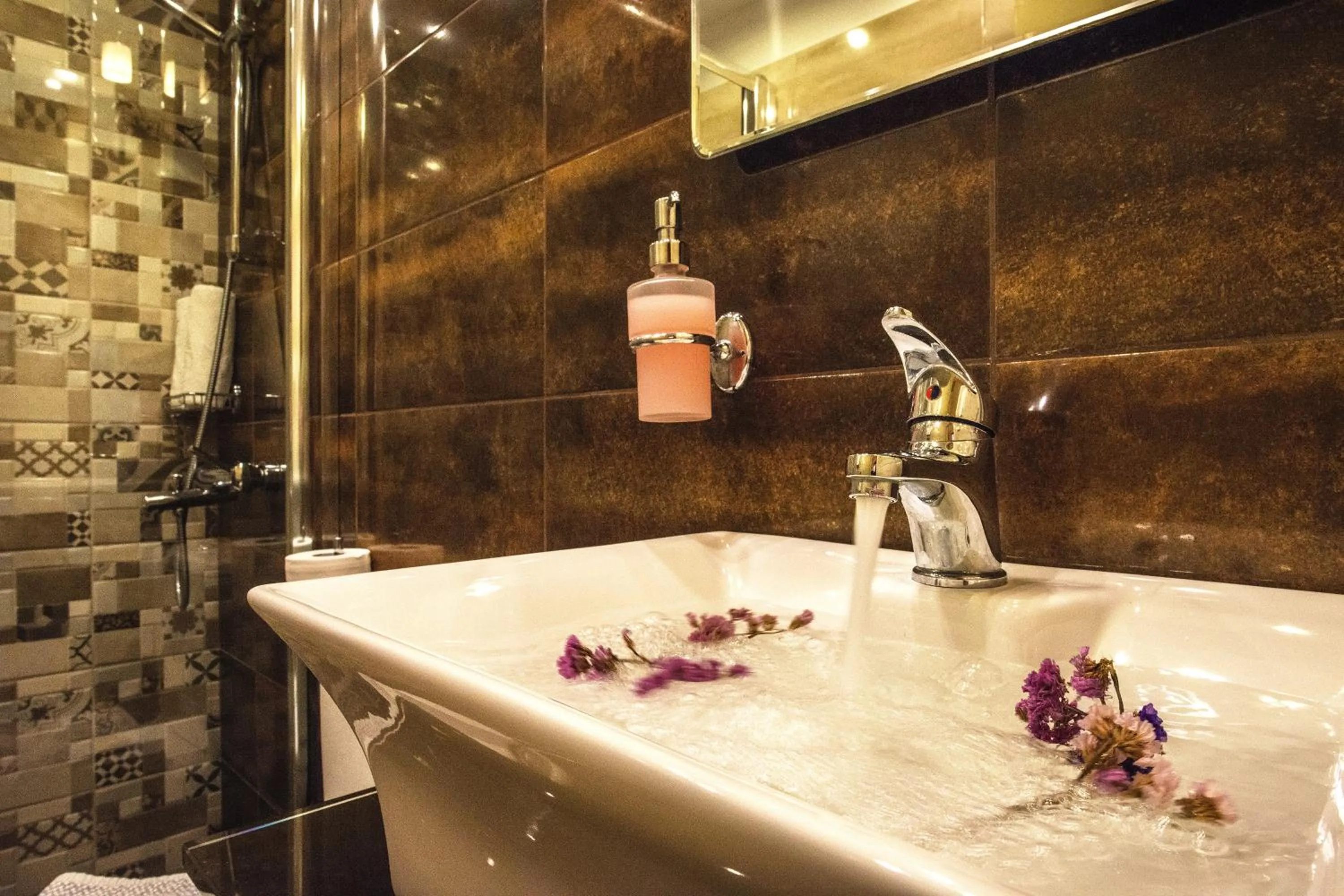 Semiramis Guesthouse