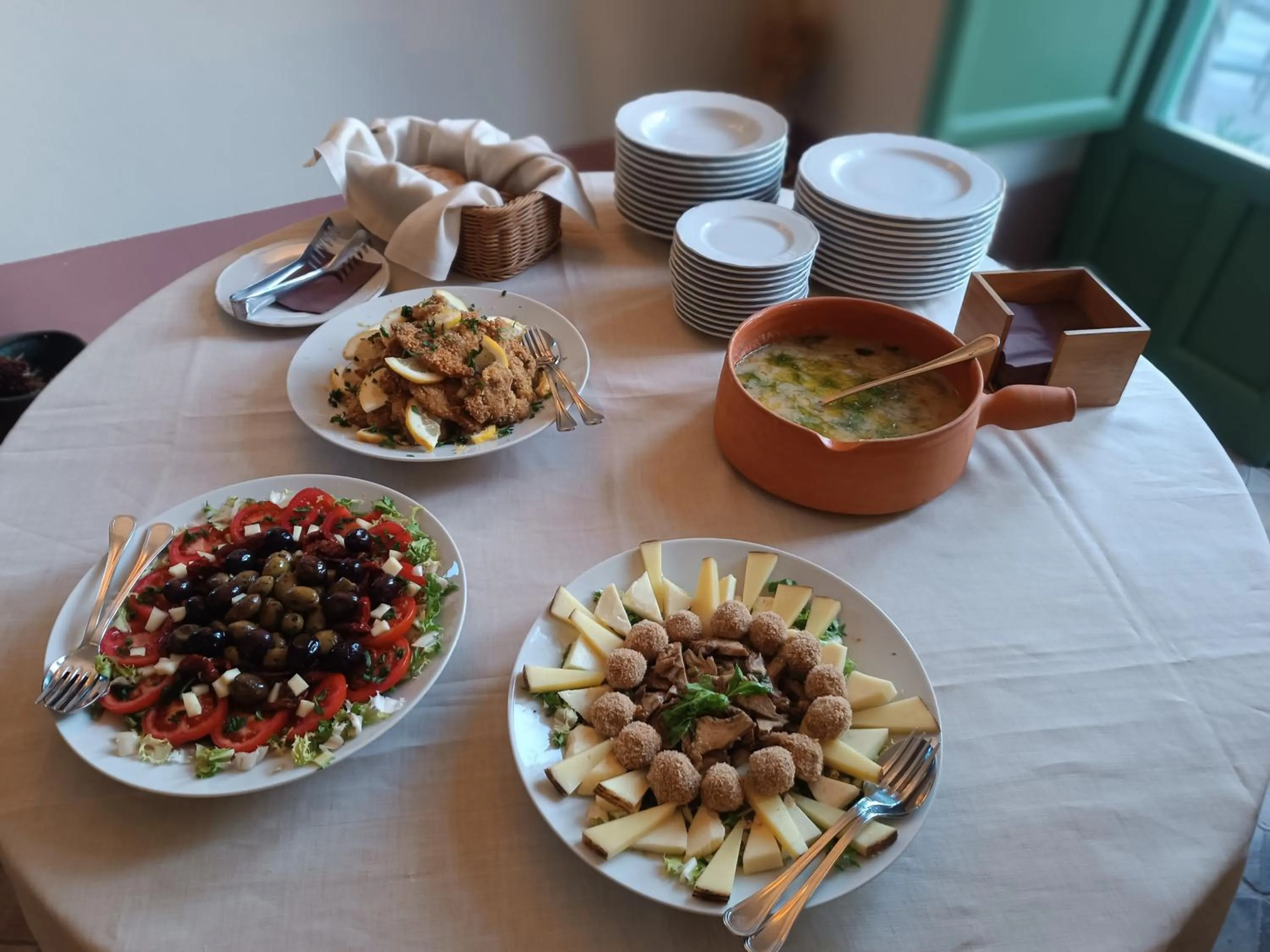 Restaurant/places to eat in Resort Fontes Episcopi