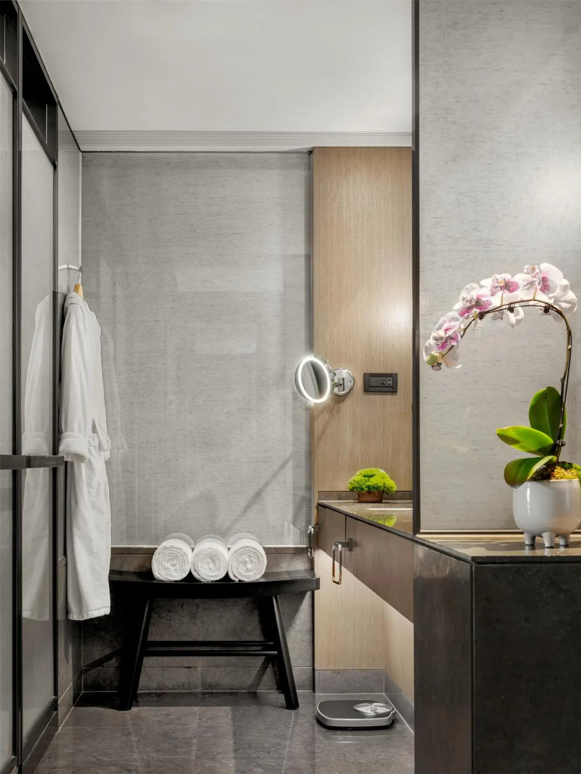 CHAO Connecting 120 Signature + Signature in CHAO Sanlitun Beijing CHAO Connecting 120 Signature + Signature in CHAO Sanlitun Beijing