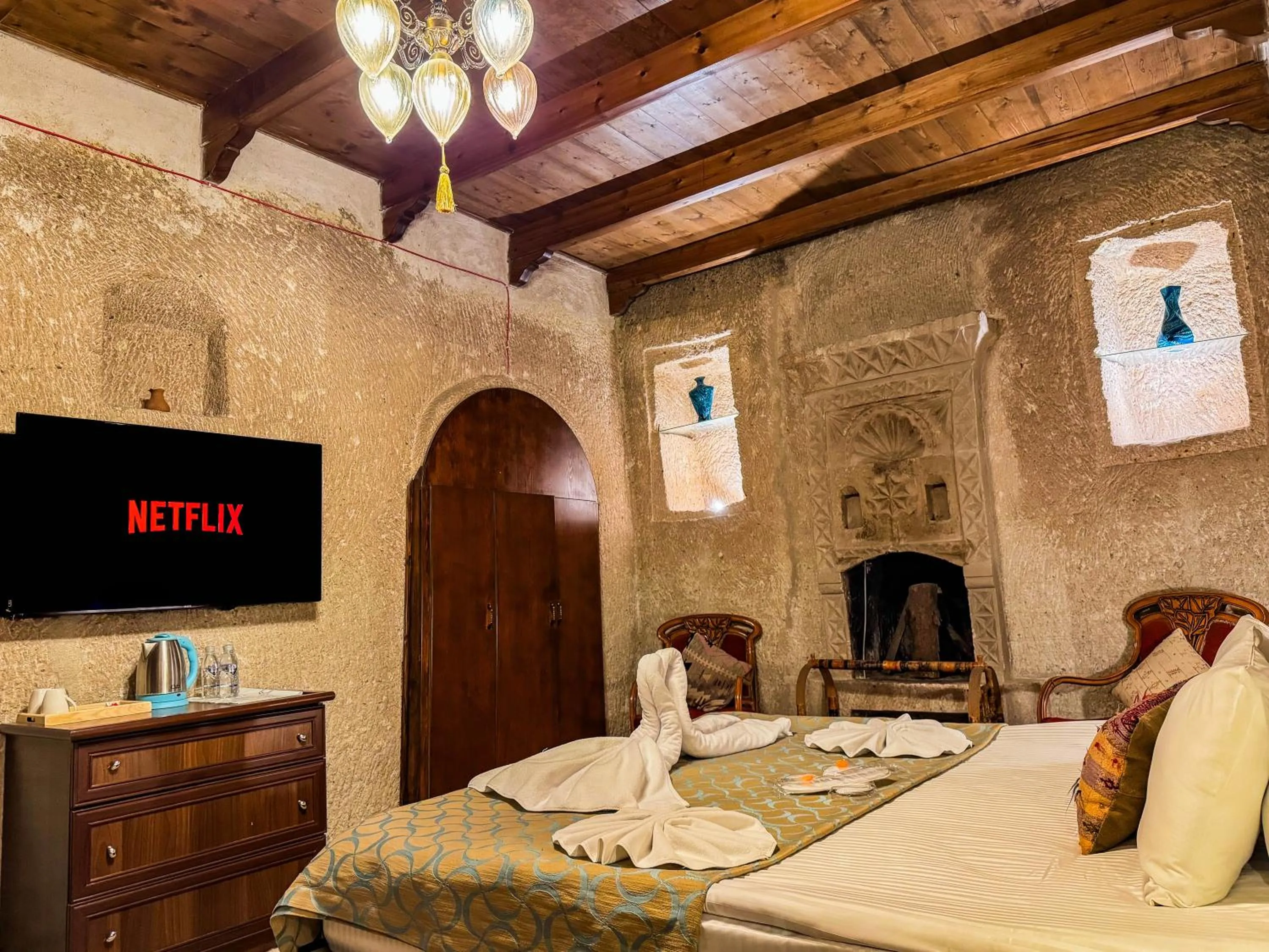 Bed in Nomads Cave Hotel & Rooftop