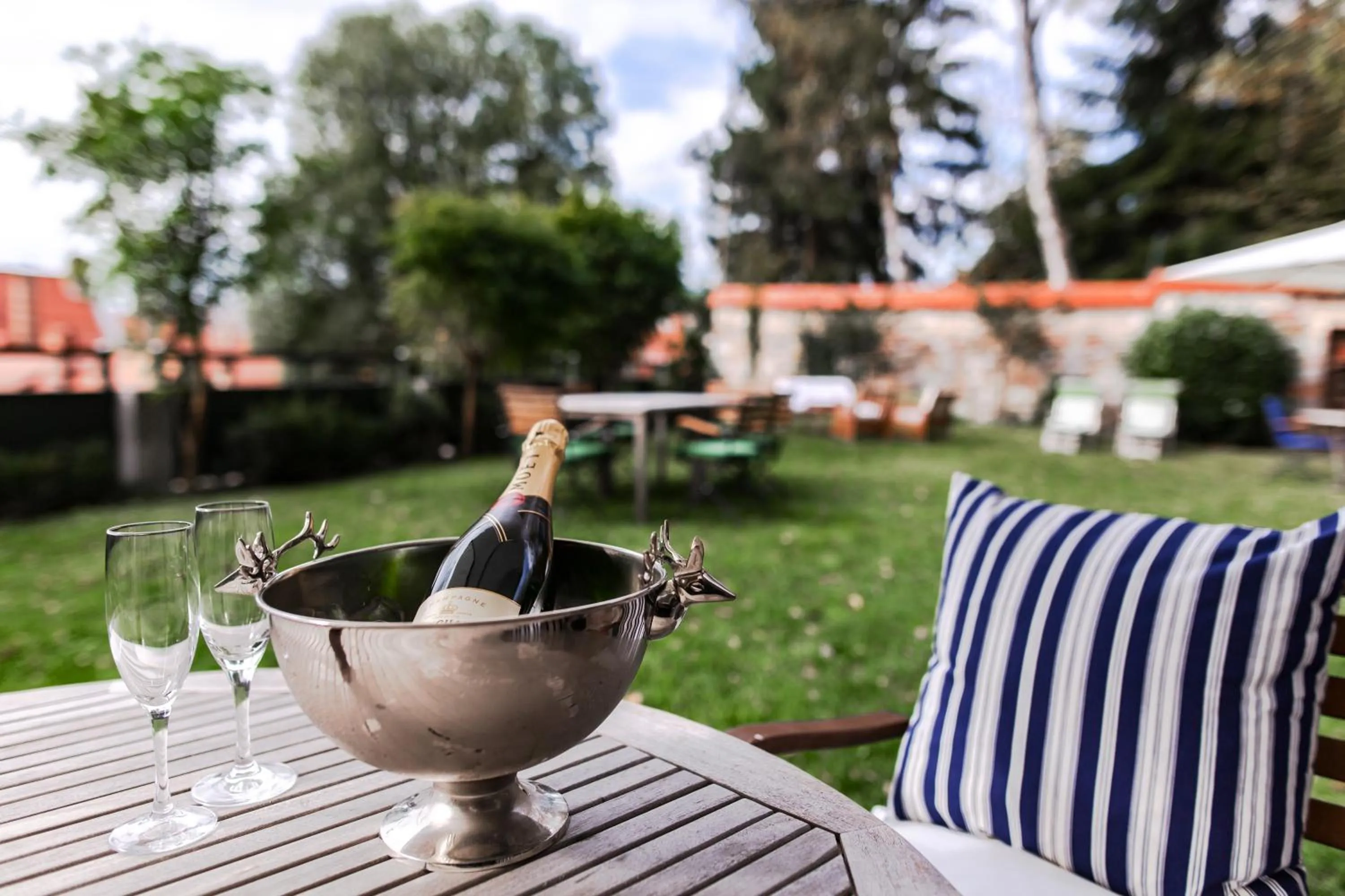 Garden in Lesar Hotel Angel - Member of Hip Hotels