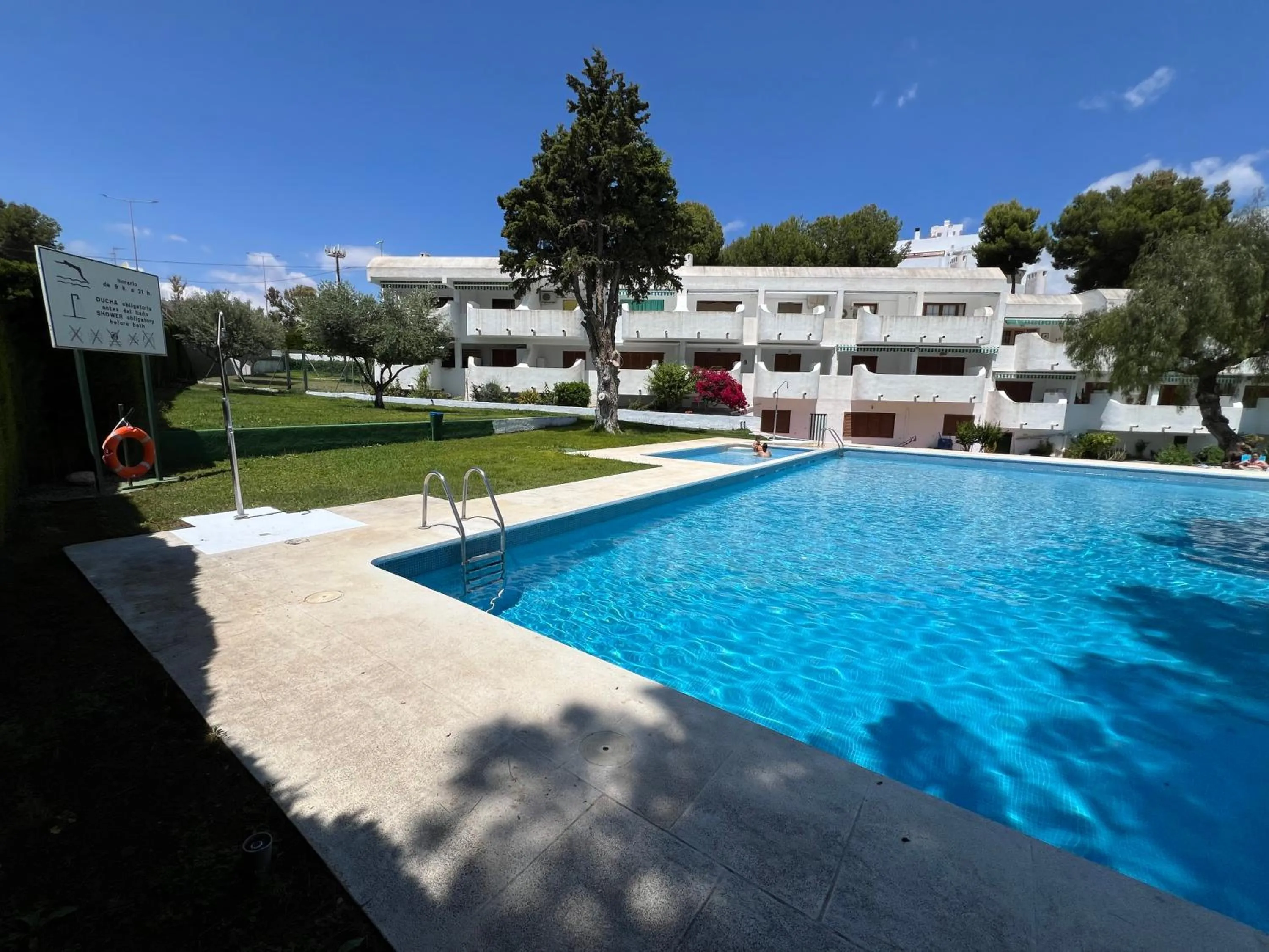 Swimming pool in Apartamentos Arcos II Casa Azahar