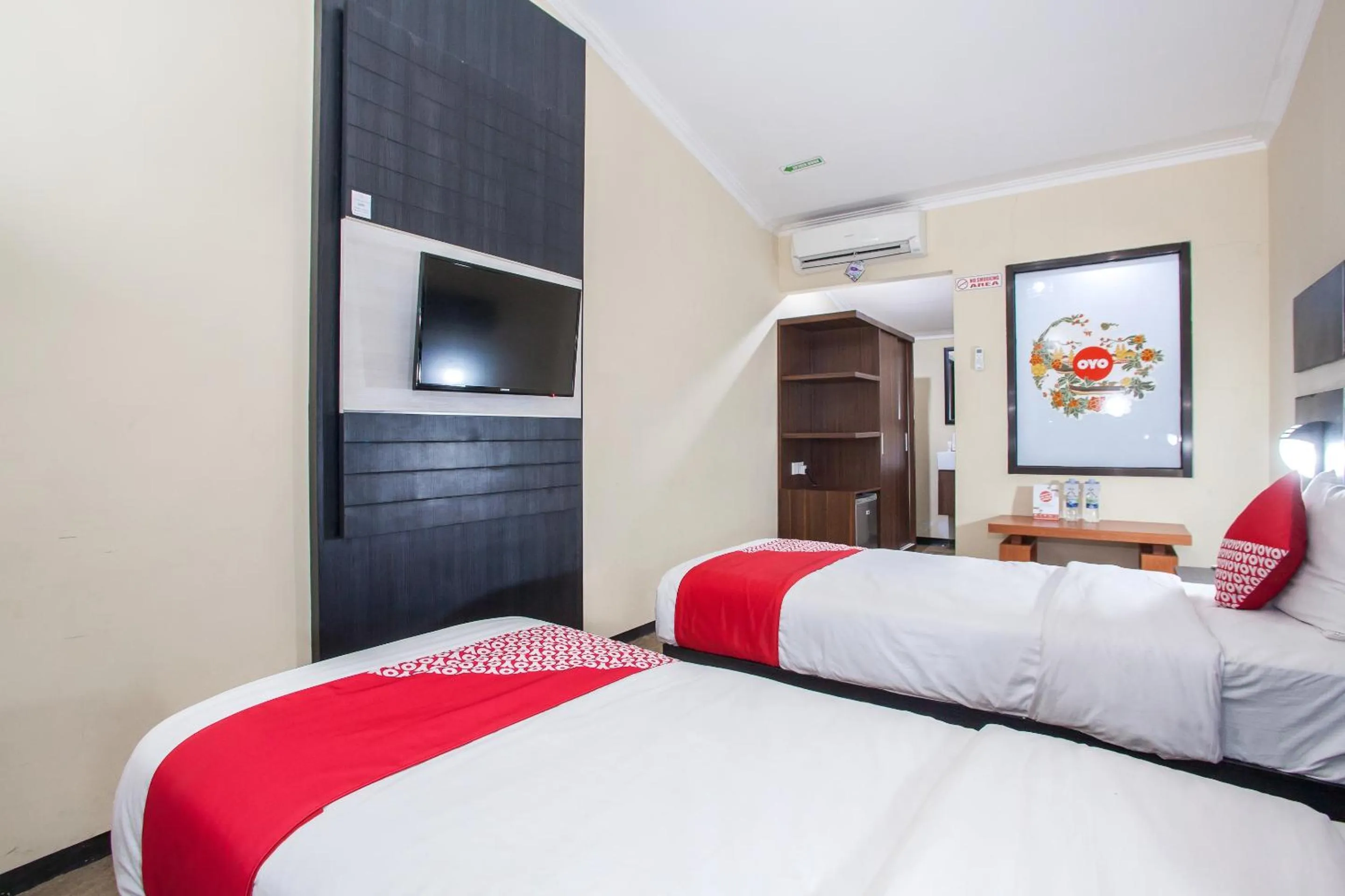 Bedroom in Capital O 887 Green Hill Hotel And Convention Center