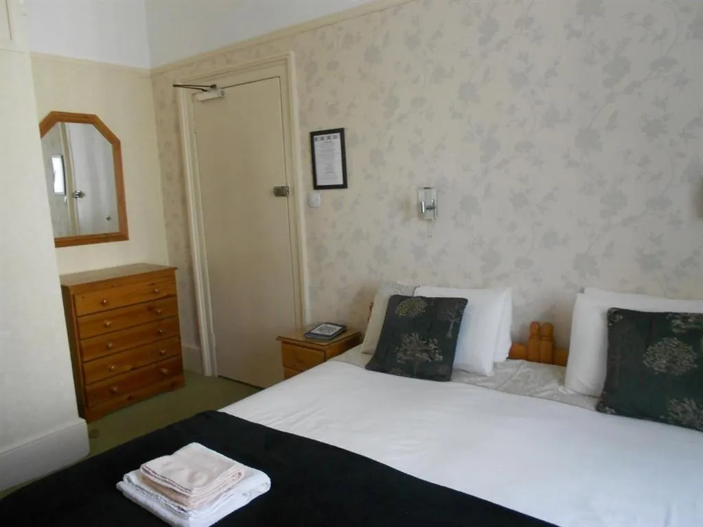 Bedroom in Cromwell House