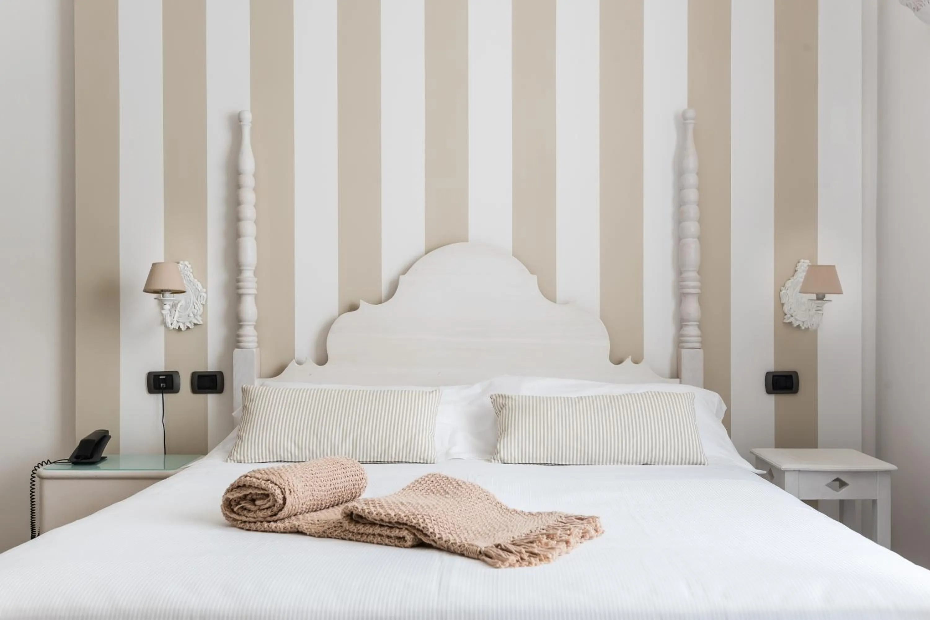 Decorative detail, Bed in Hotel Borgo Pantano