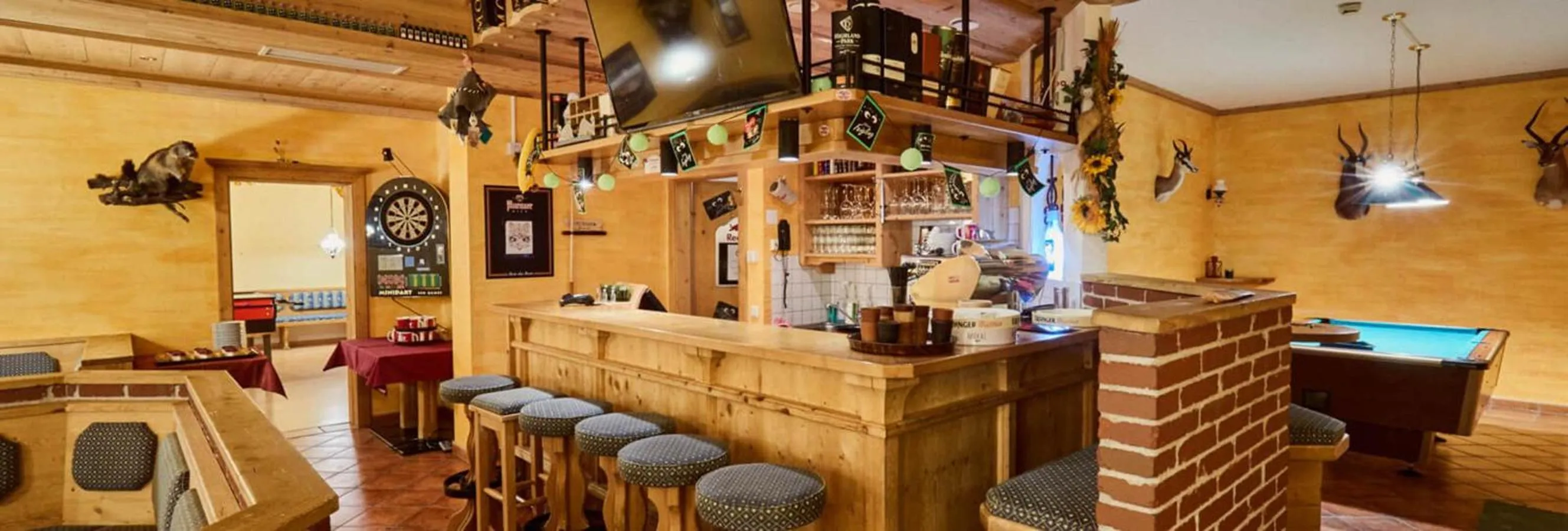 Lounge or bar in Hotel Kirchboden by Alpeffect Hotels