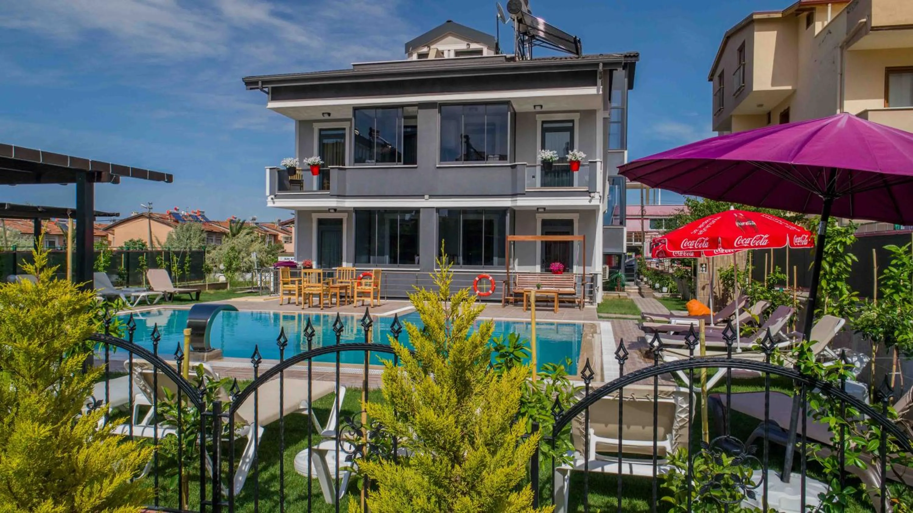 Property building in Asil Apart Hotel