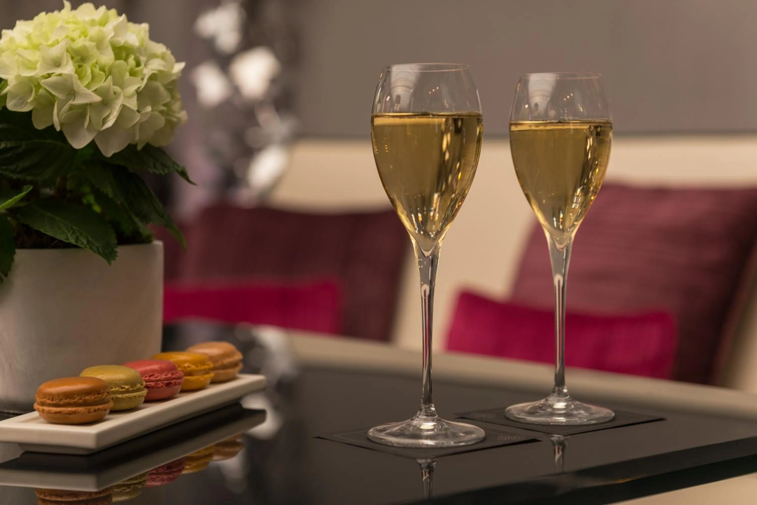 Drinks in Les Jardins De La Villa