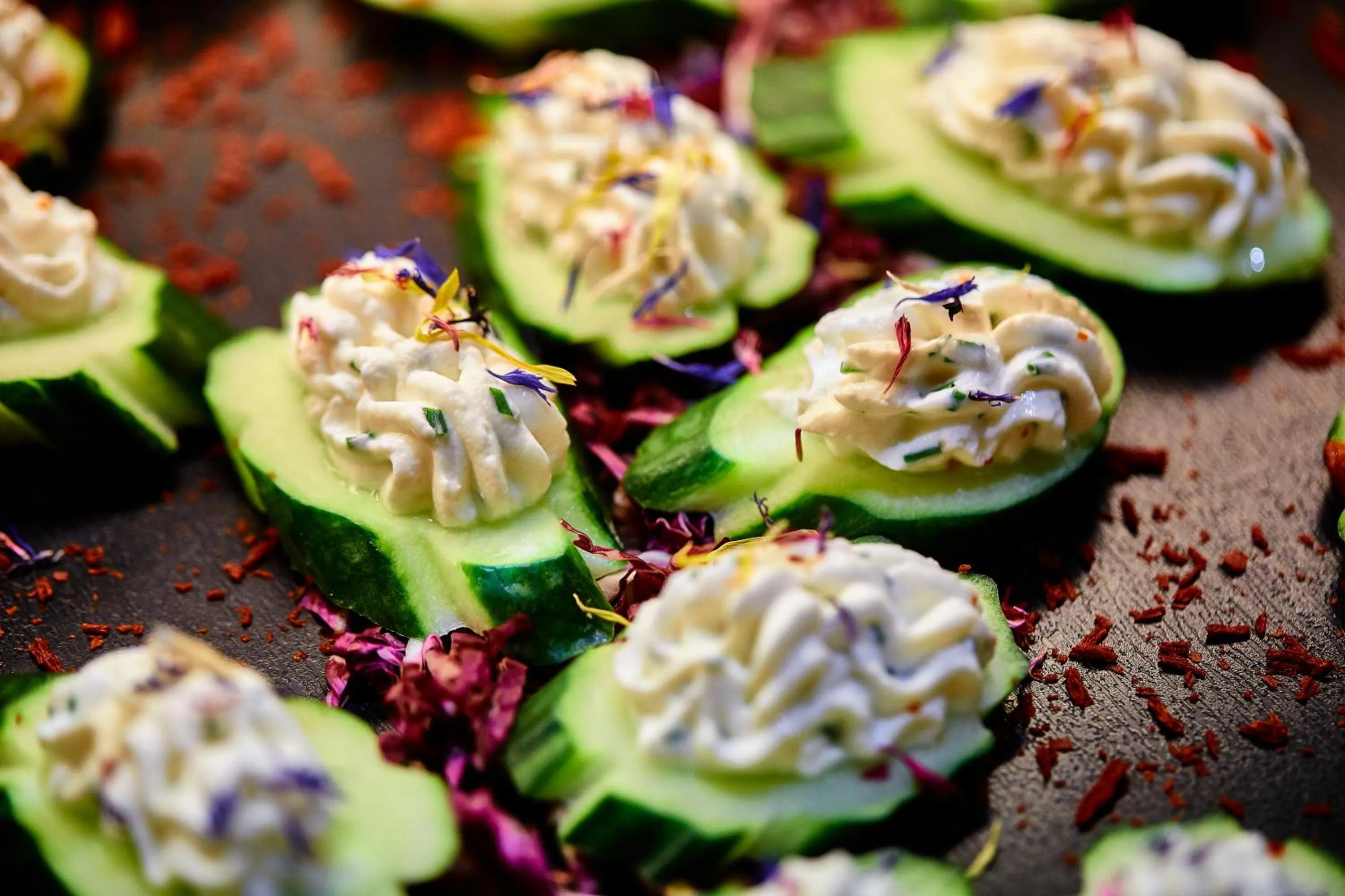 Restaurant/places to eat in Hotel Bamboo