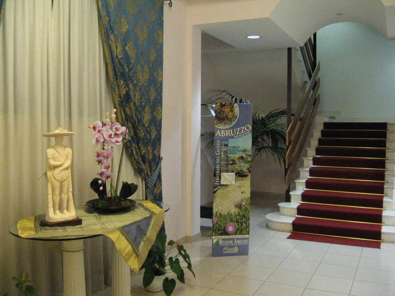 Lobby or reception in Hotel Levante