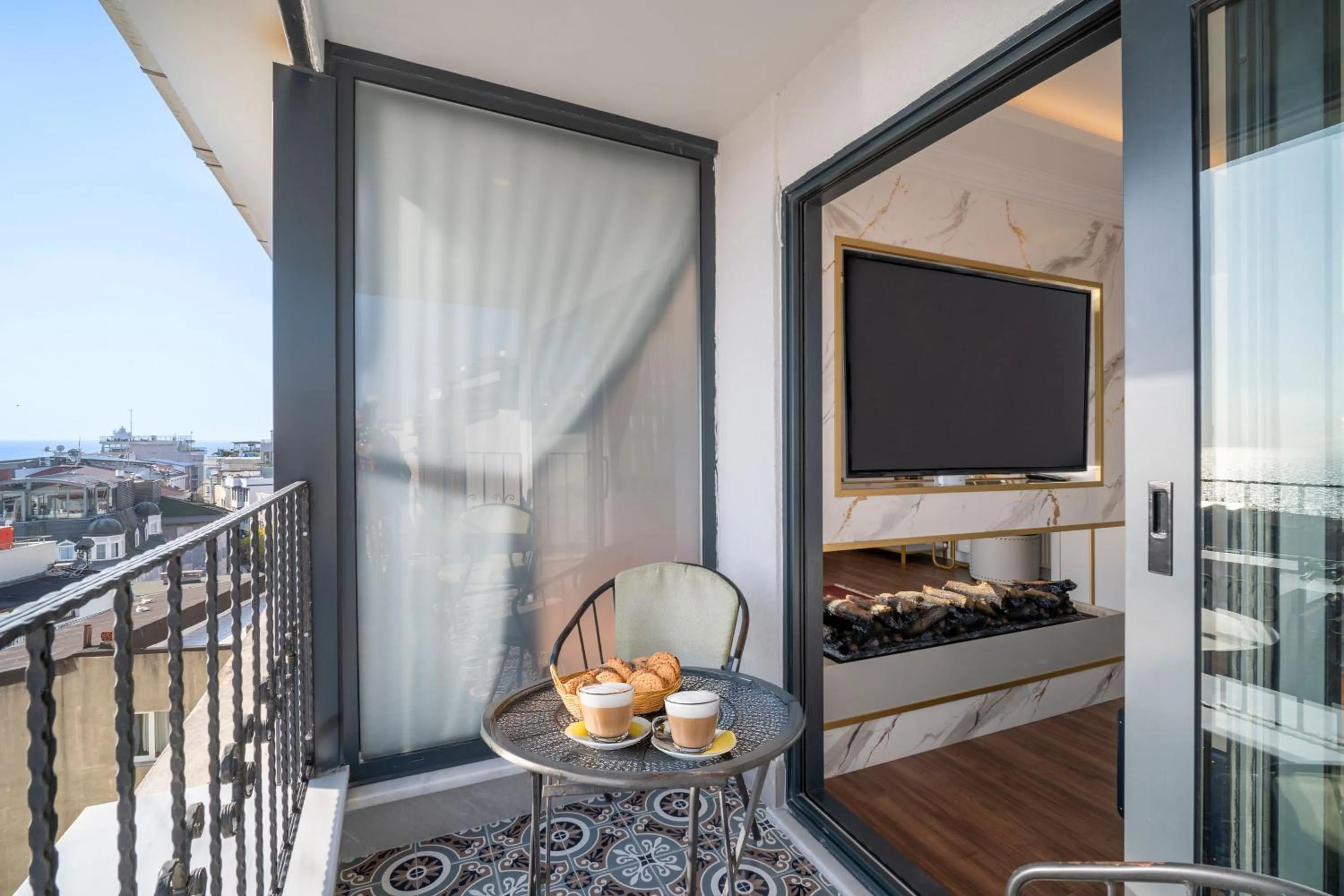 Balcony/Terrace in The Byzantium Suites Hotel & Spa