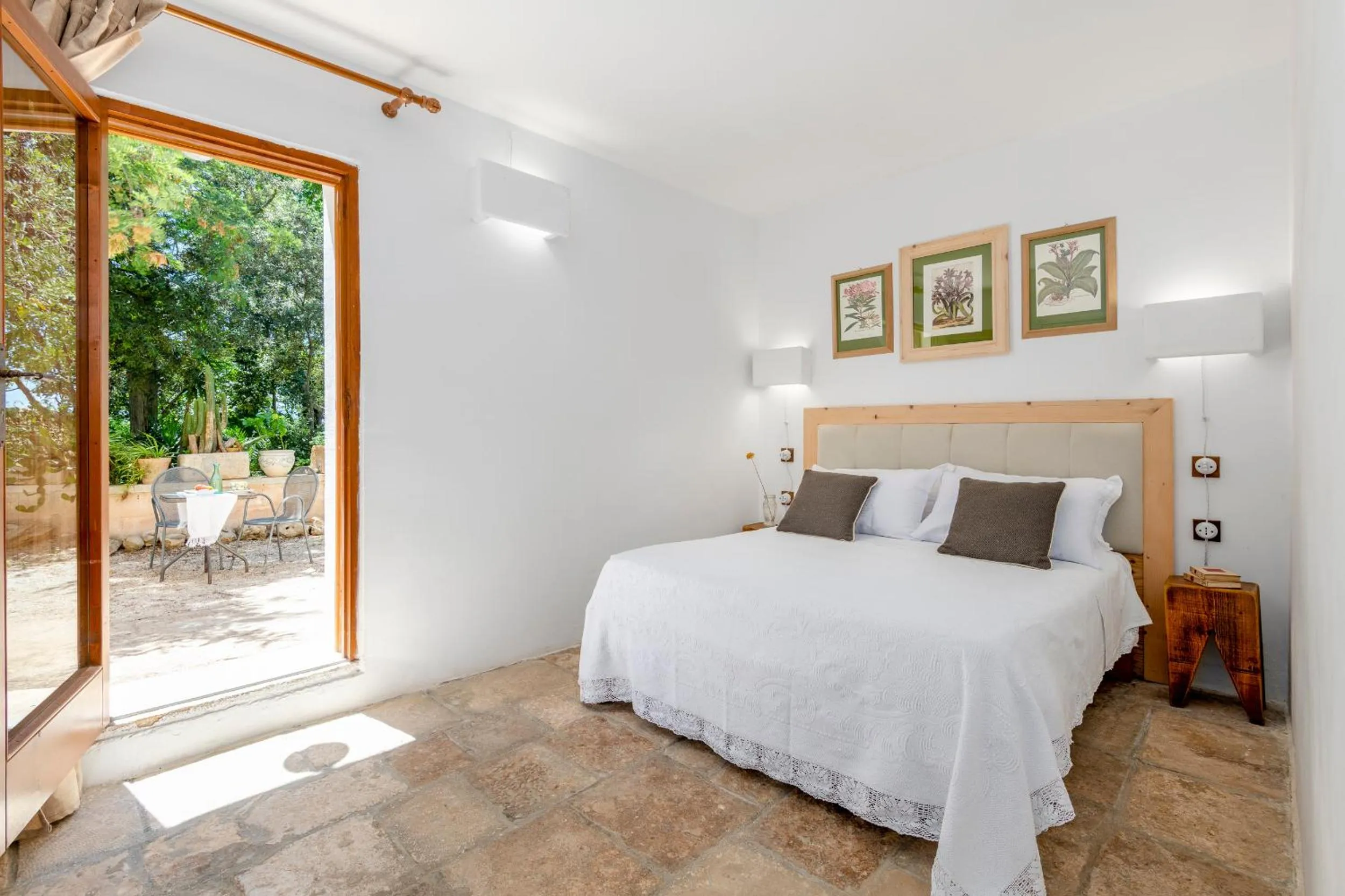 Bed in Masseria Caretti Grande