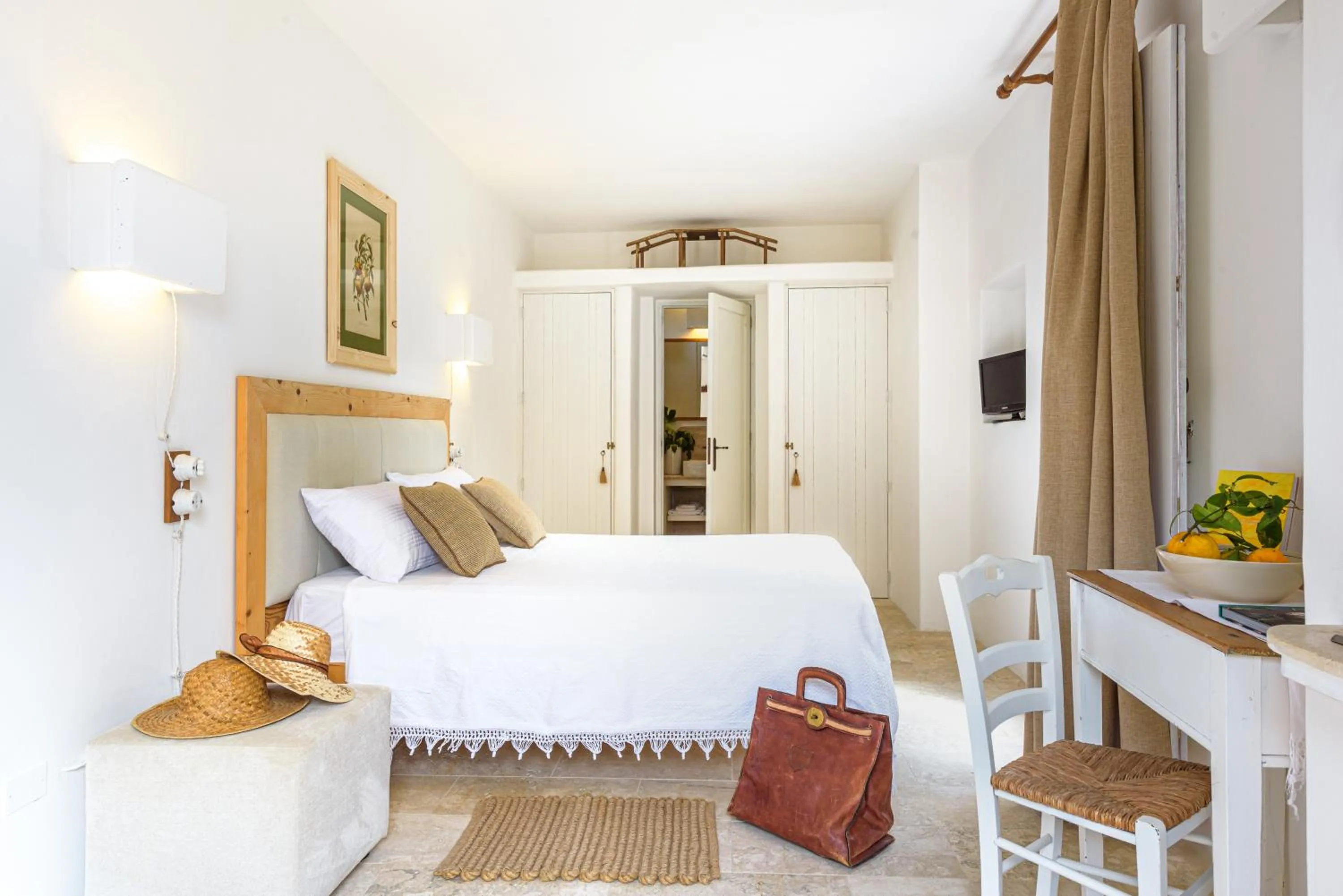 Photo of the whole room, Bed in Masseria Caretti Grande