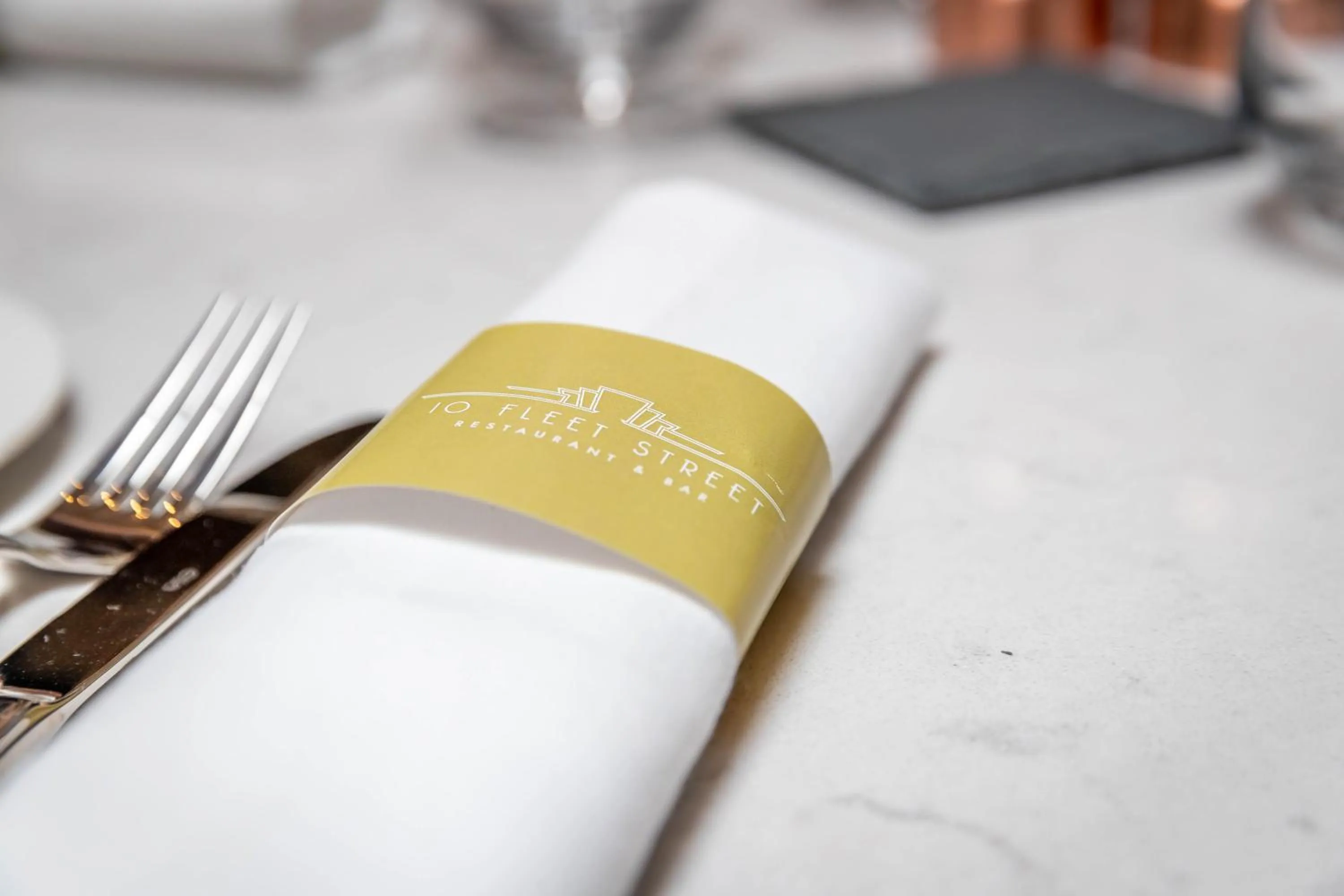 Restaurant/places to eat in The Morgan Hotel