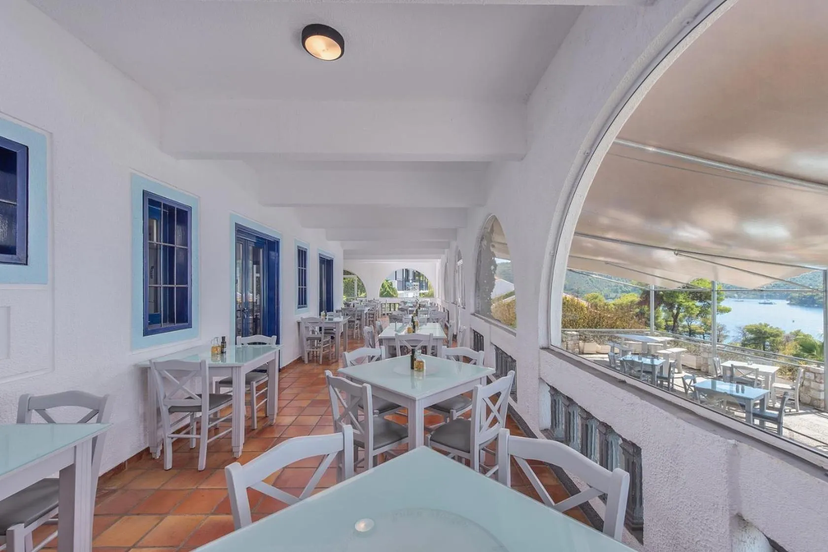 Restaurant/places to eat in Adrina Beach Hotel