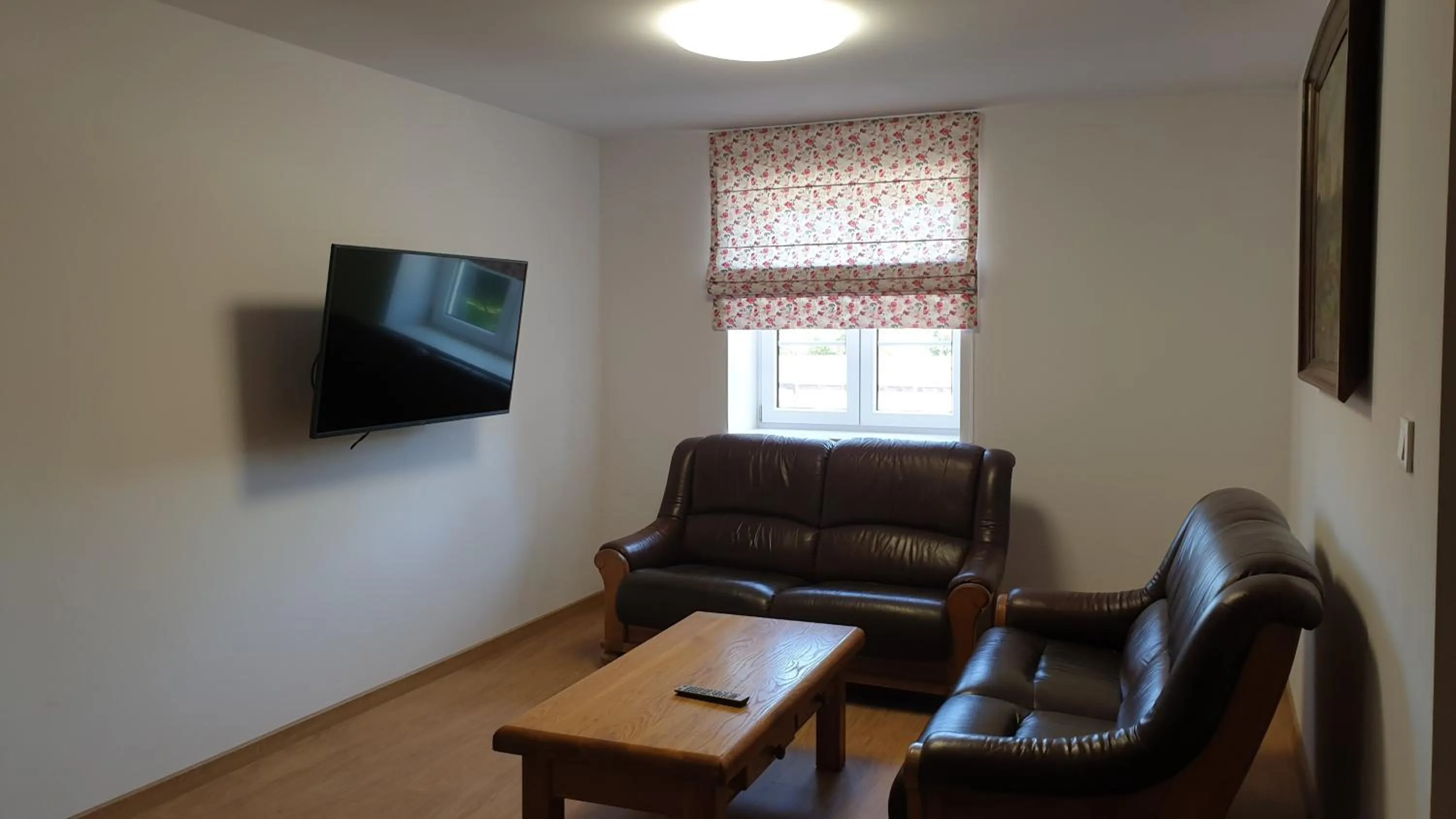 Communal lounge/ TV room in Dwór nad jeziorem w Bieniaszach