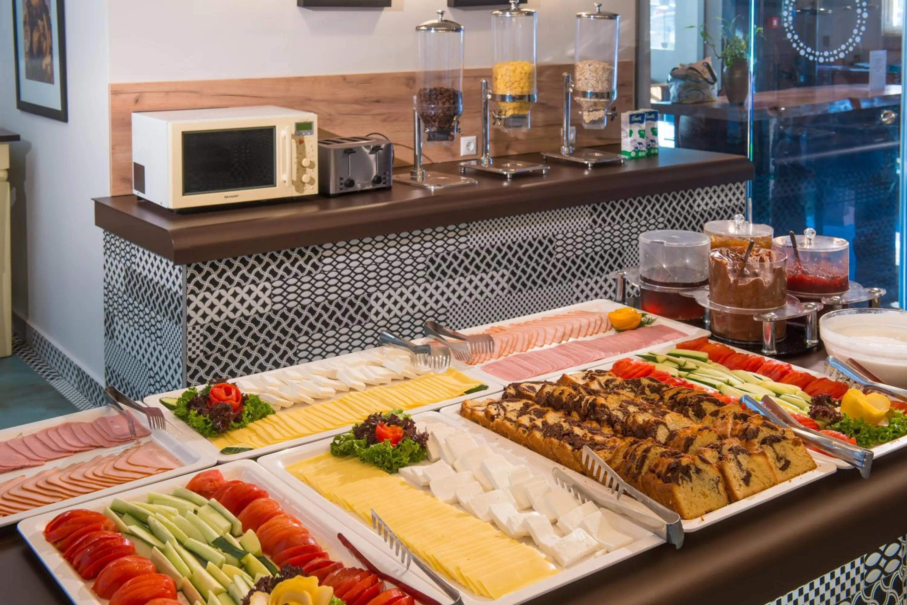 Restaurant/places to eat in Anesis Blue Boutique Hotel