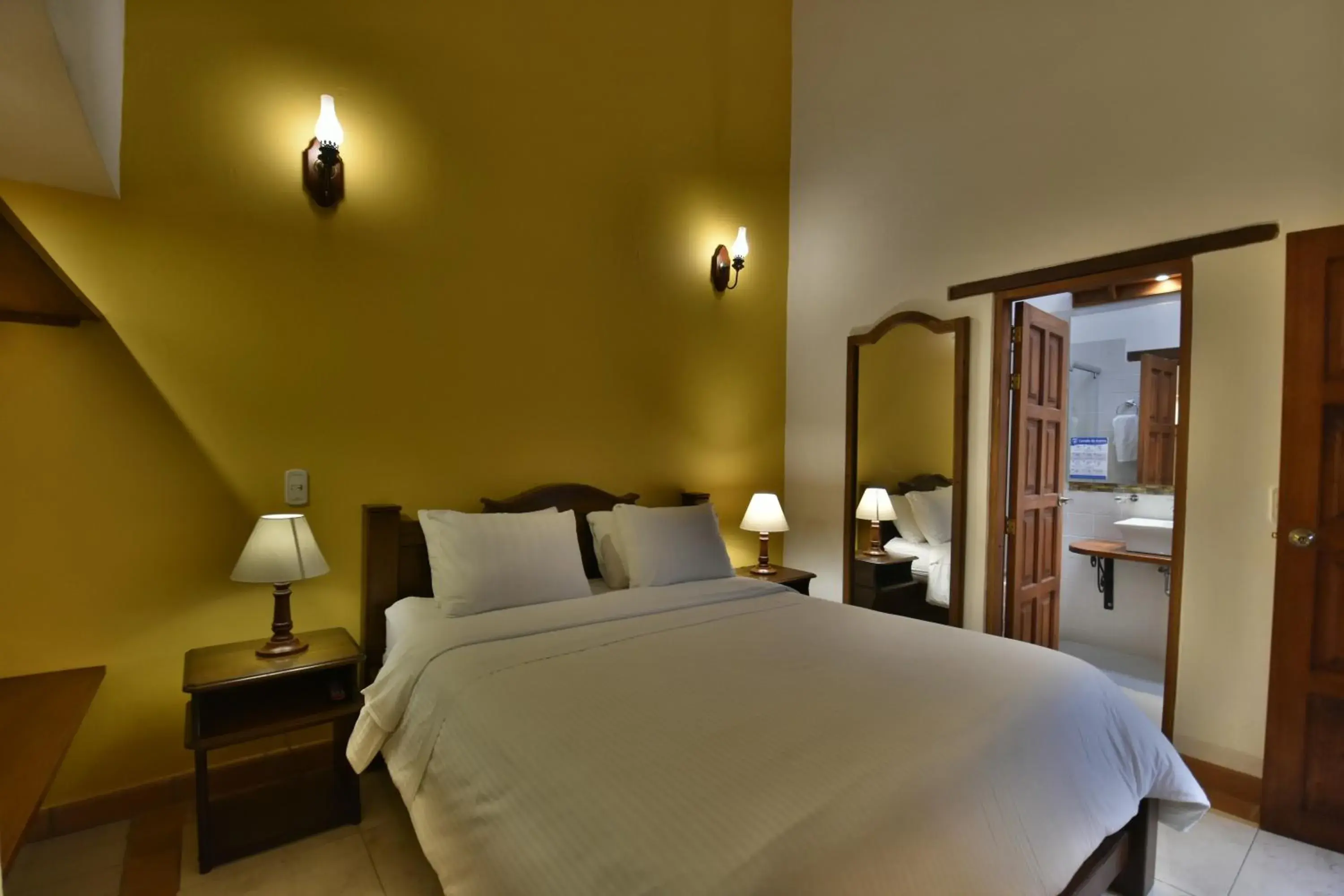 Superior Double Room in Hotel Jardines De La Villa Superior Double Room in Hotel Jardines De La Villa