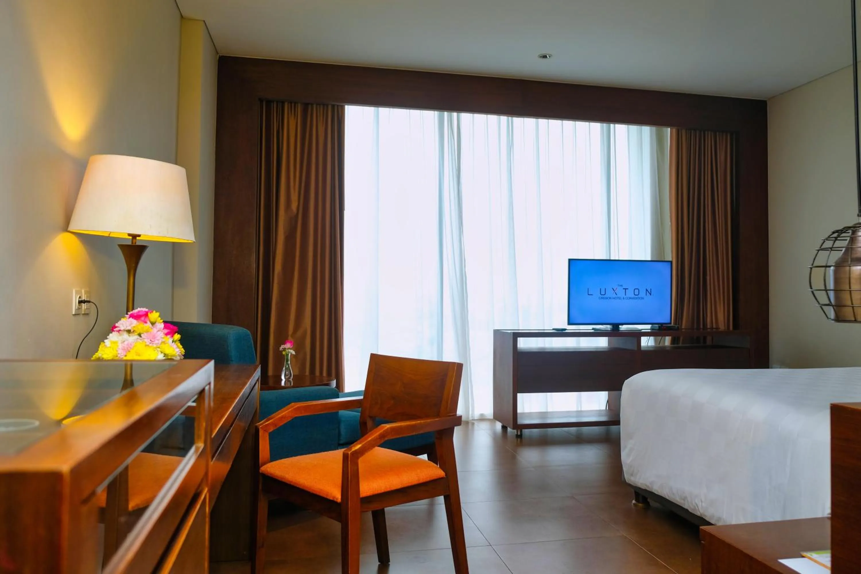 Bed in The Luxton Cirebon Hotel and Convention