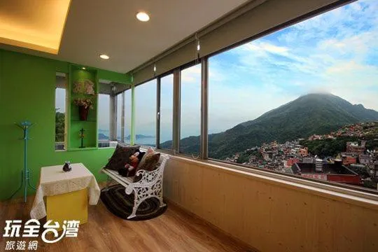 Seating area in Good Time B&B