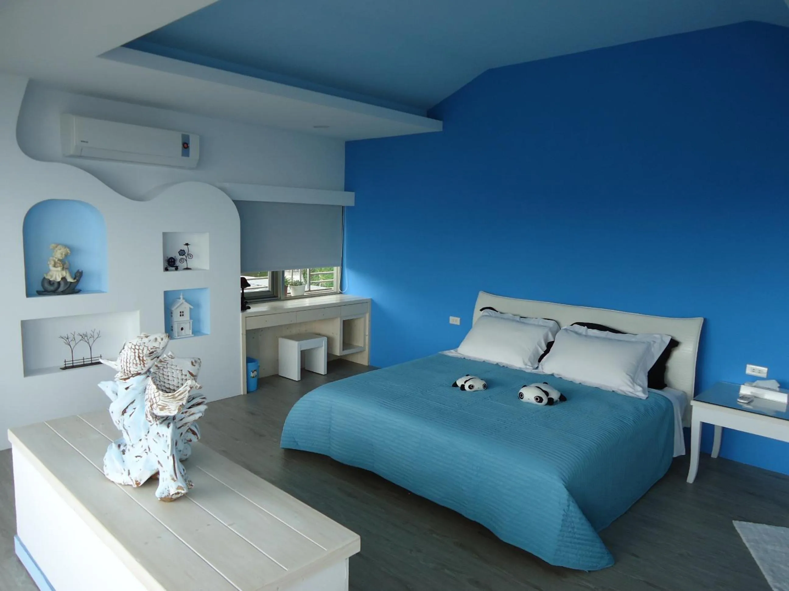 Photo of the whole room, Bed in Good Time B&B