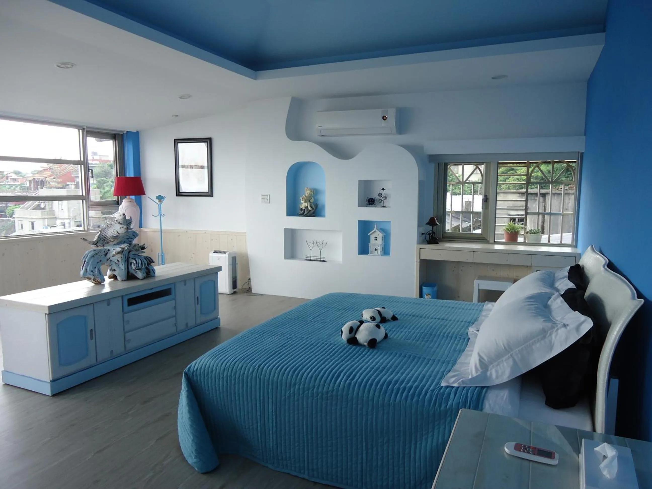 Day, Bed in Good Time B&B