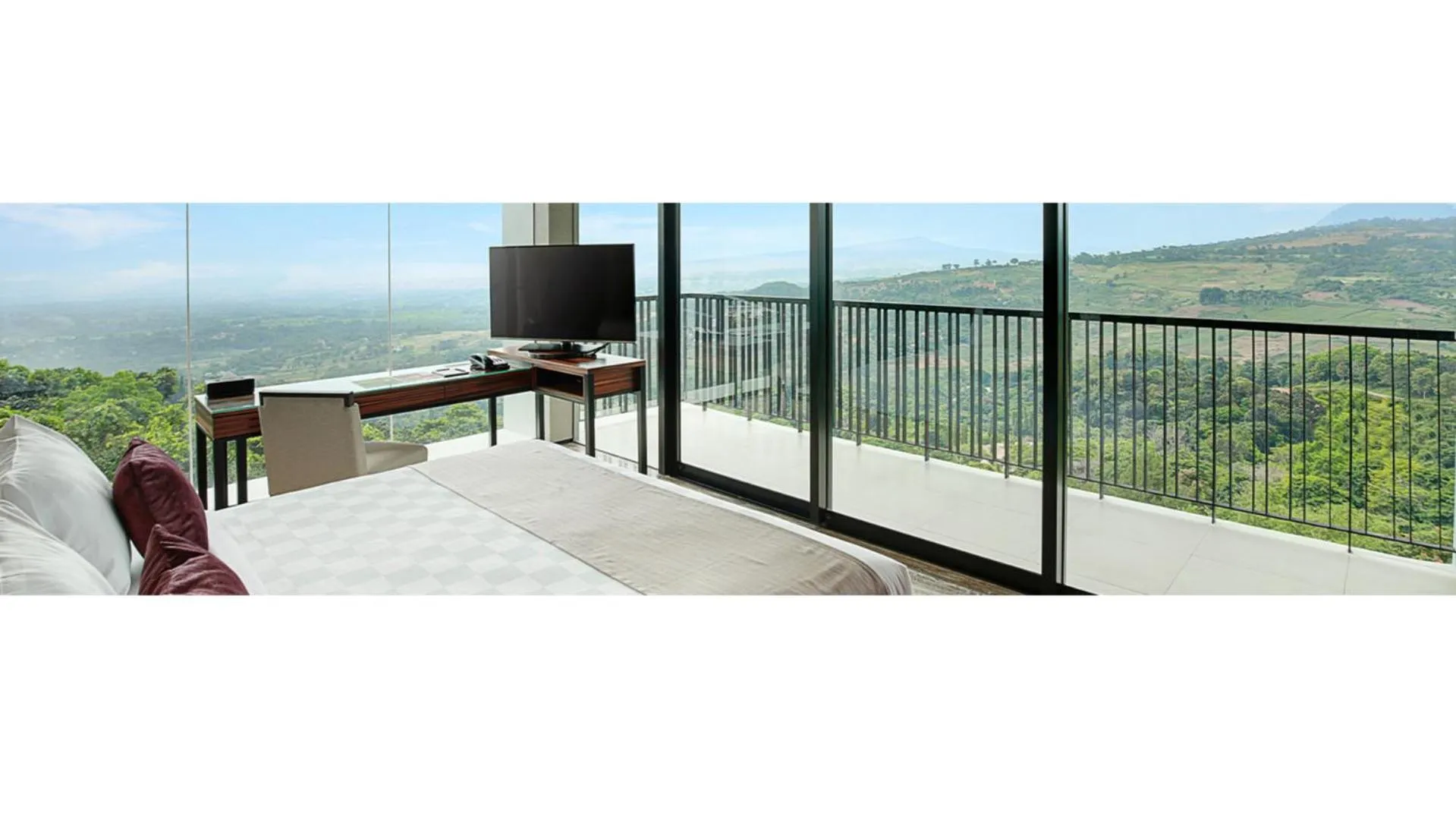 Royal Tulip Gunung Geulis Resort and Golf